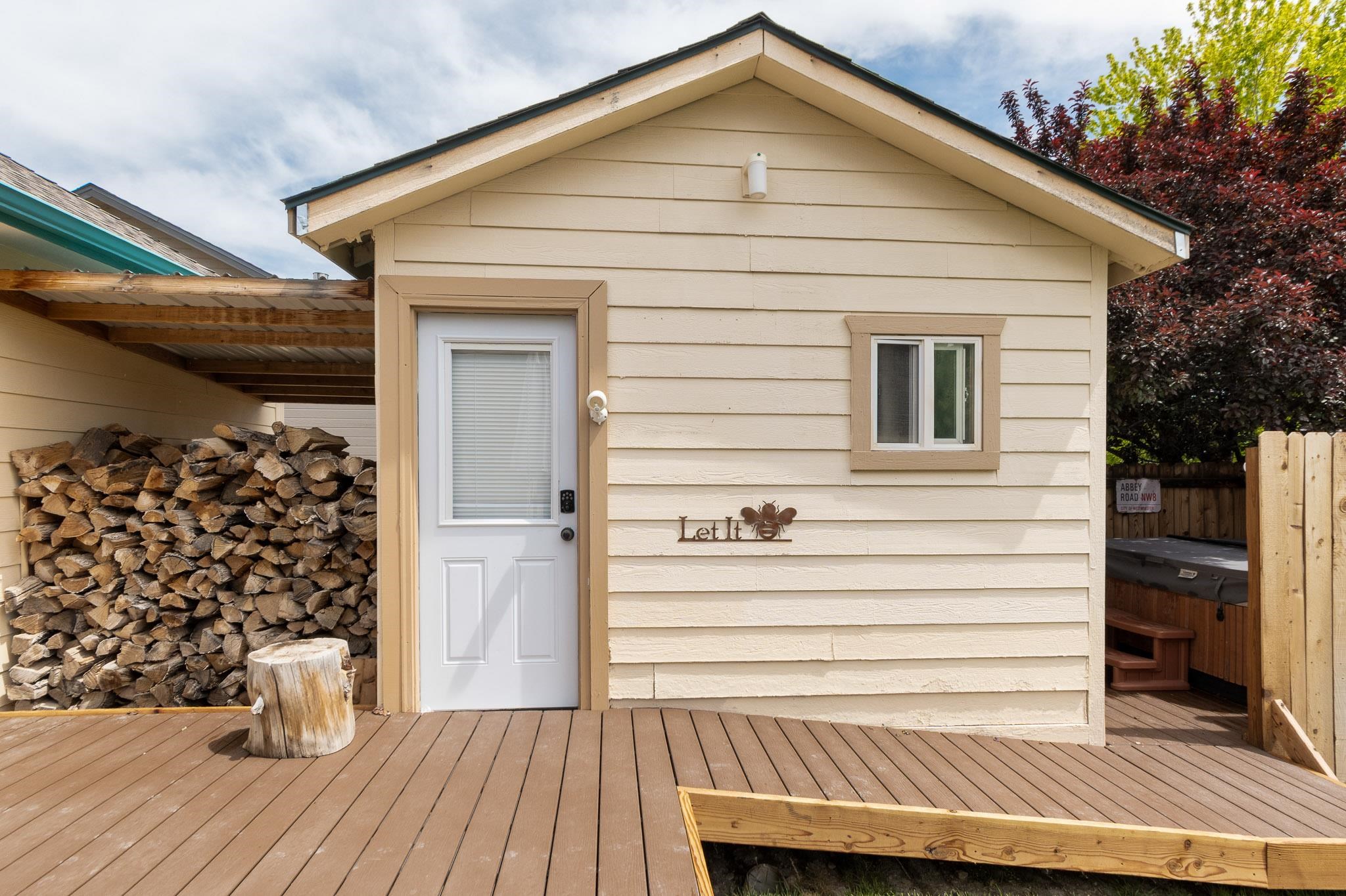 398 Butte Court
