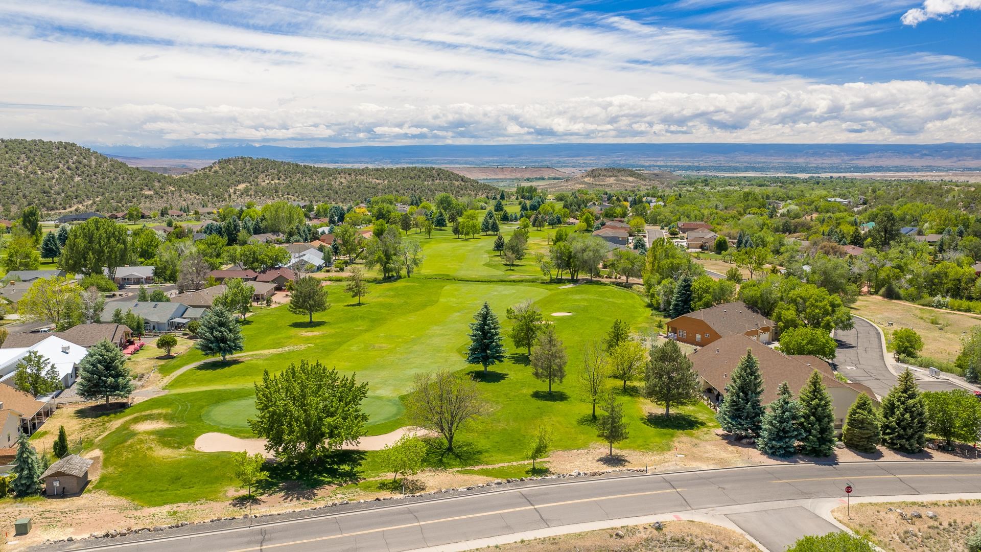 1235 SE Stonebridge Drive