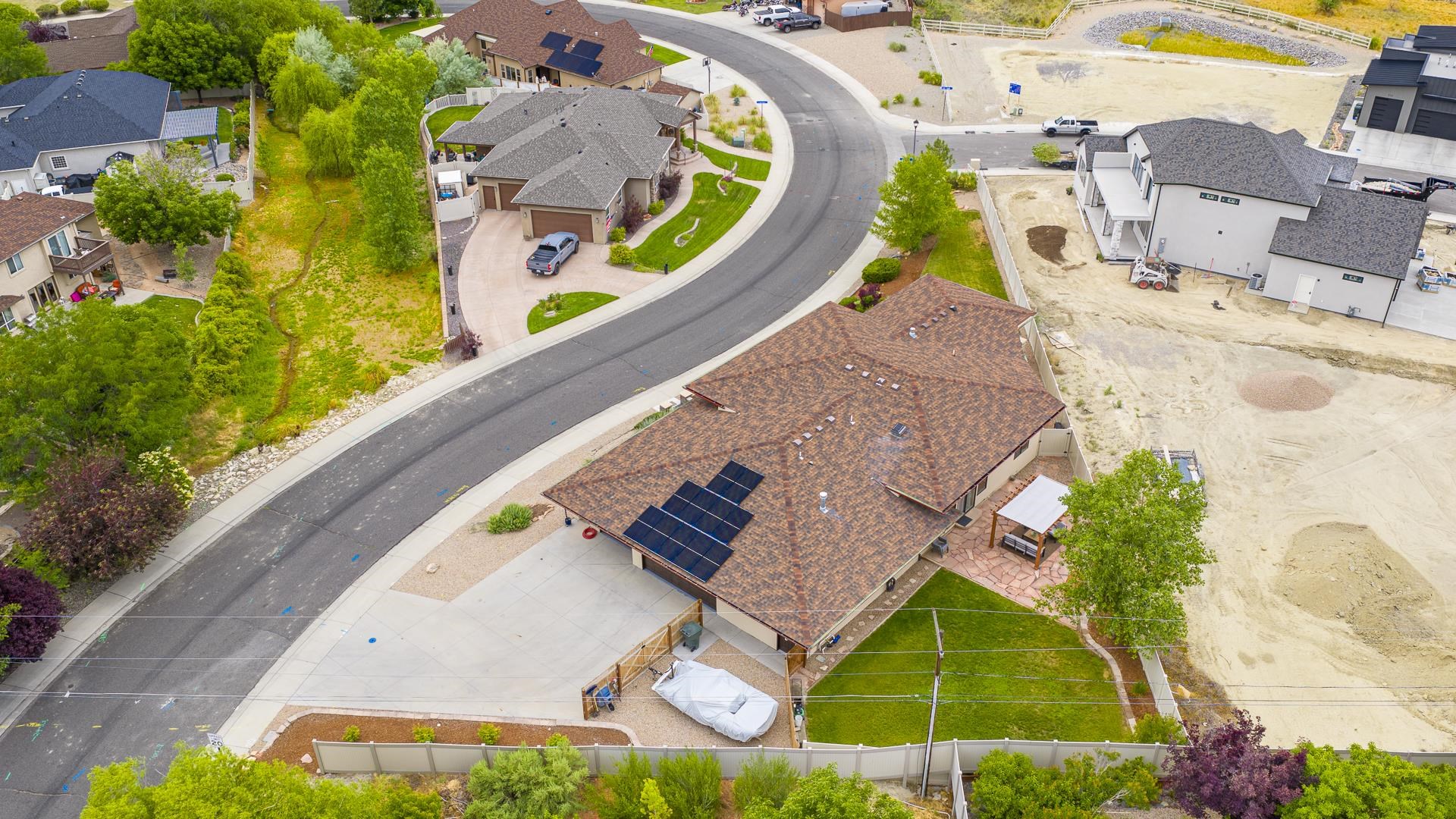 724 Ivanhoe Way
