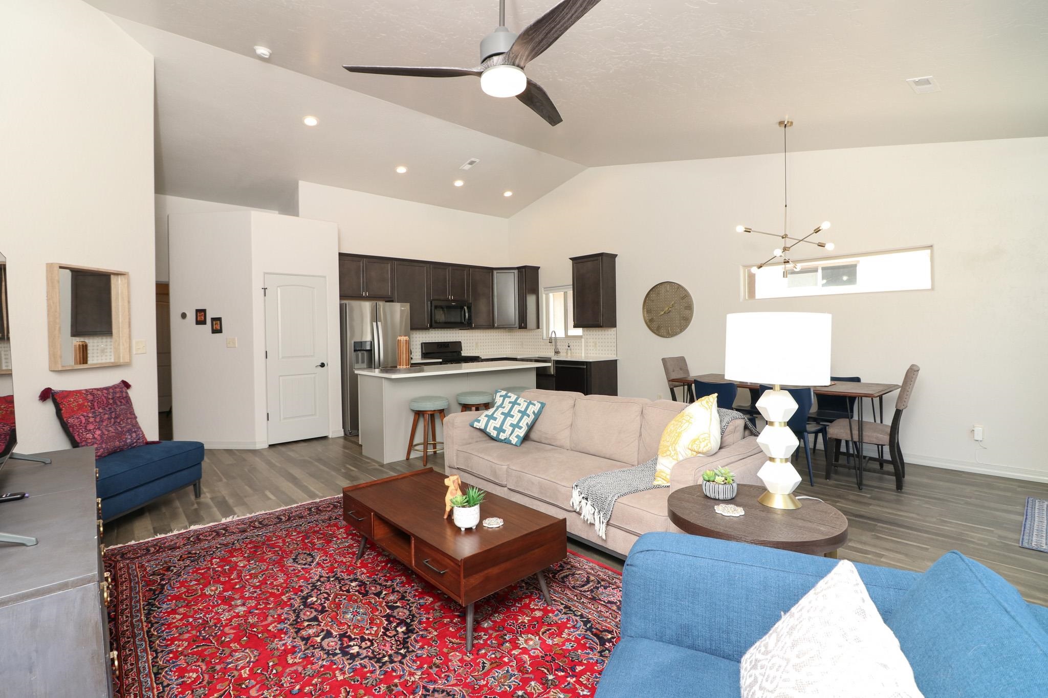 592 Teatro Court