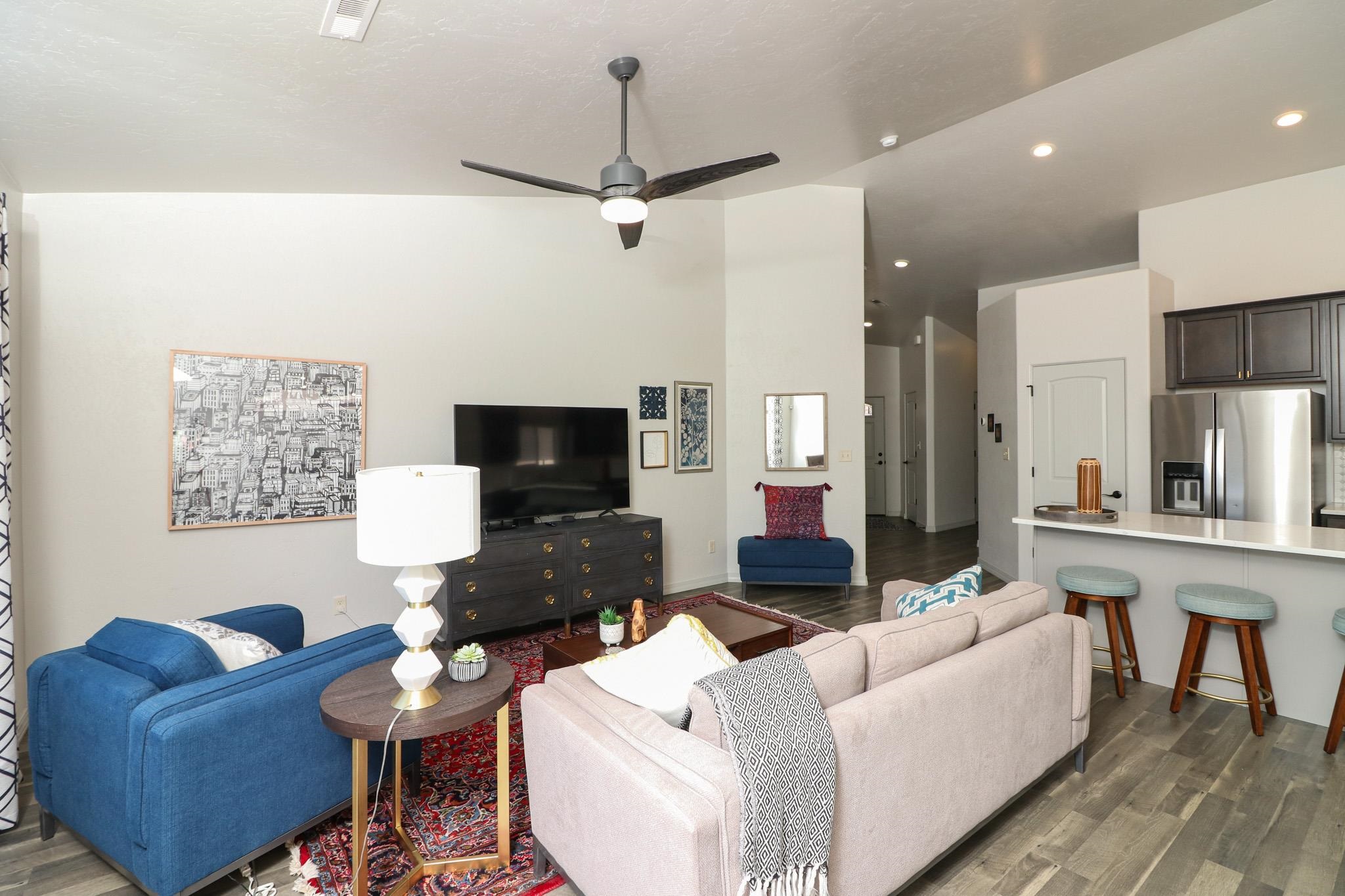 592 Teatro Court