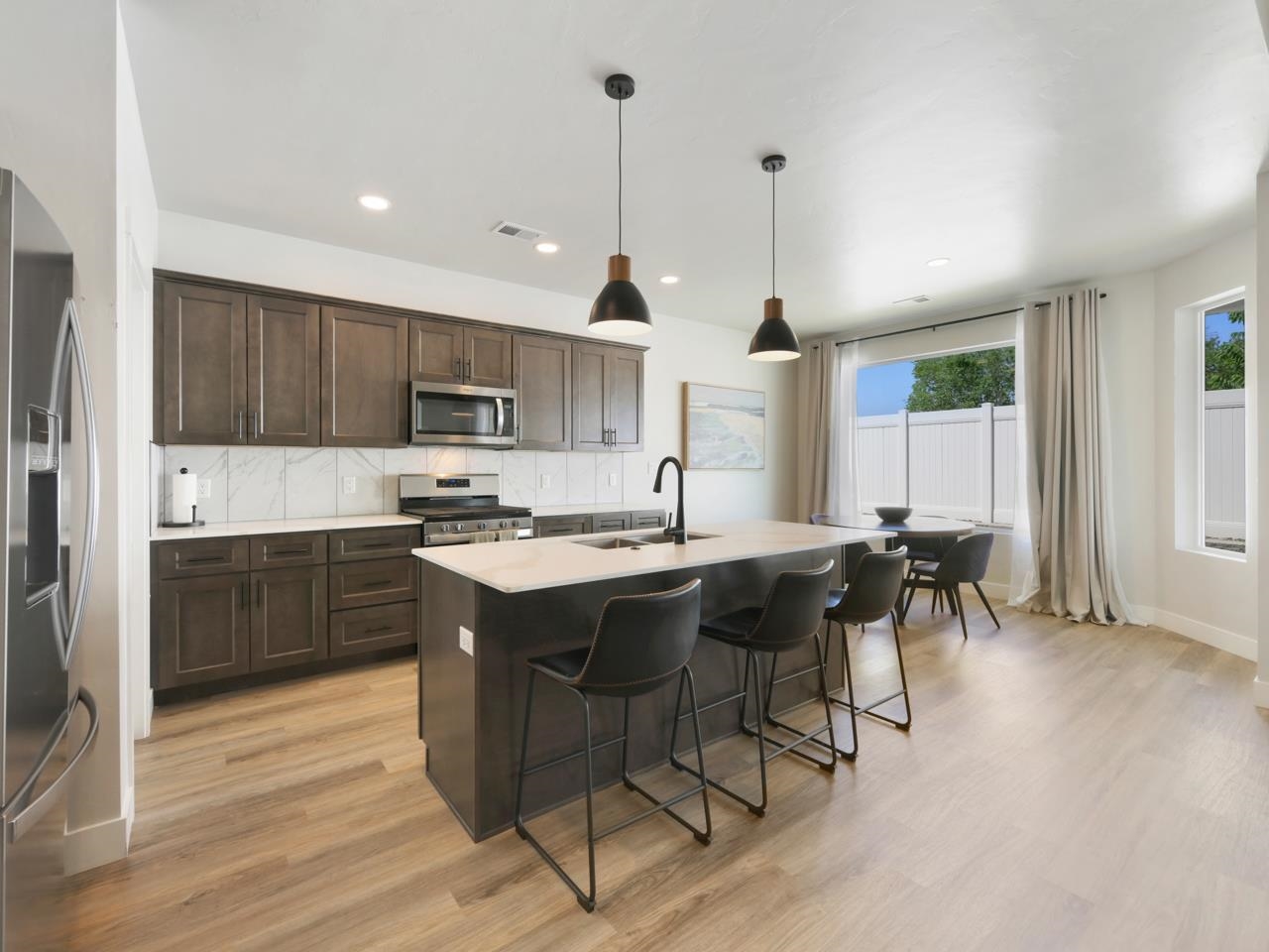 675 McHenry Avenue Unit: B