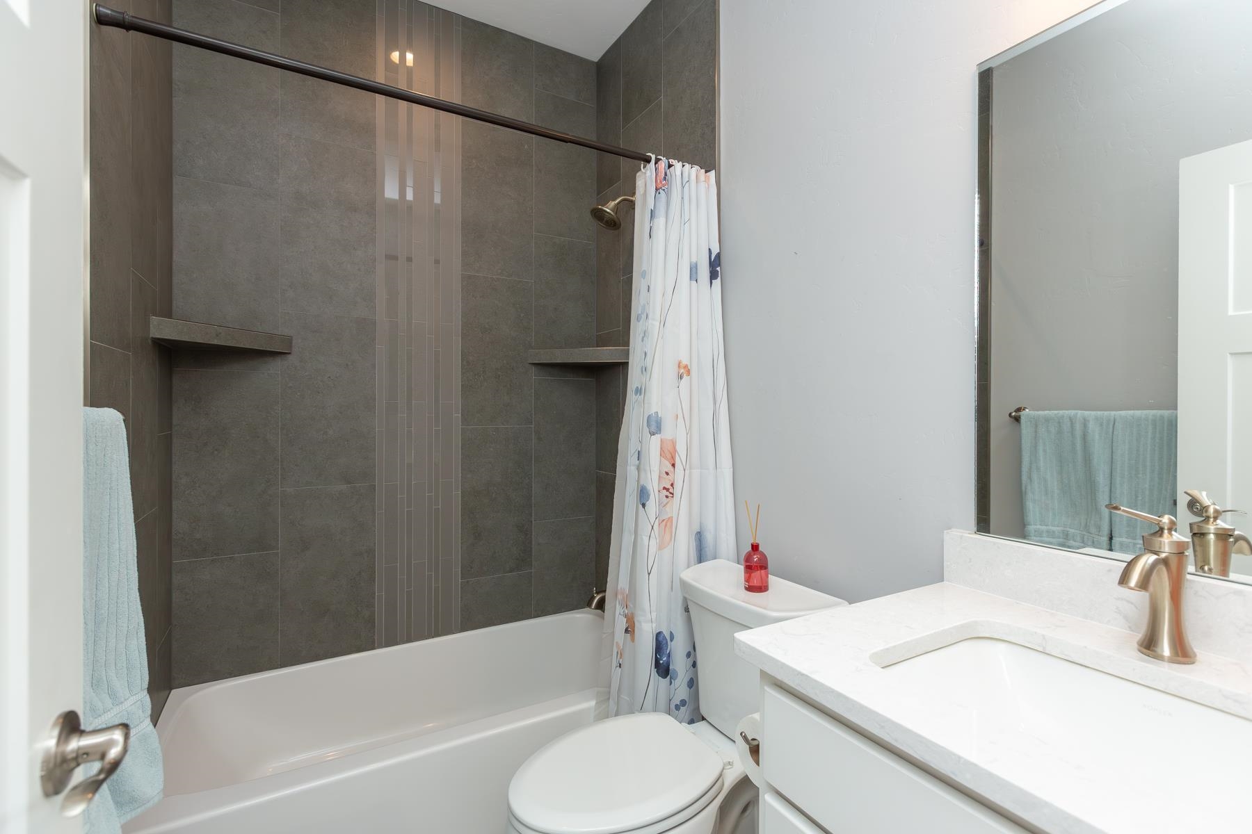 2486 Park Vista Street Unit: C