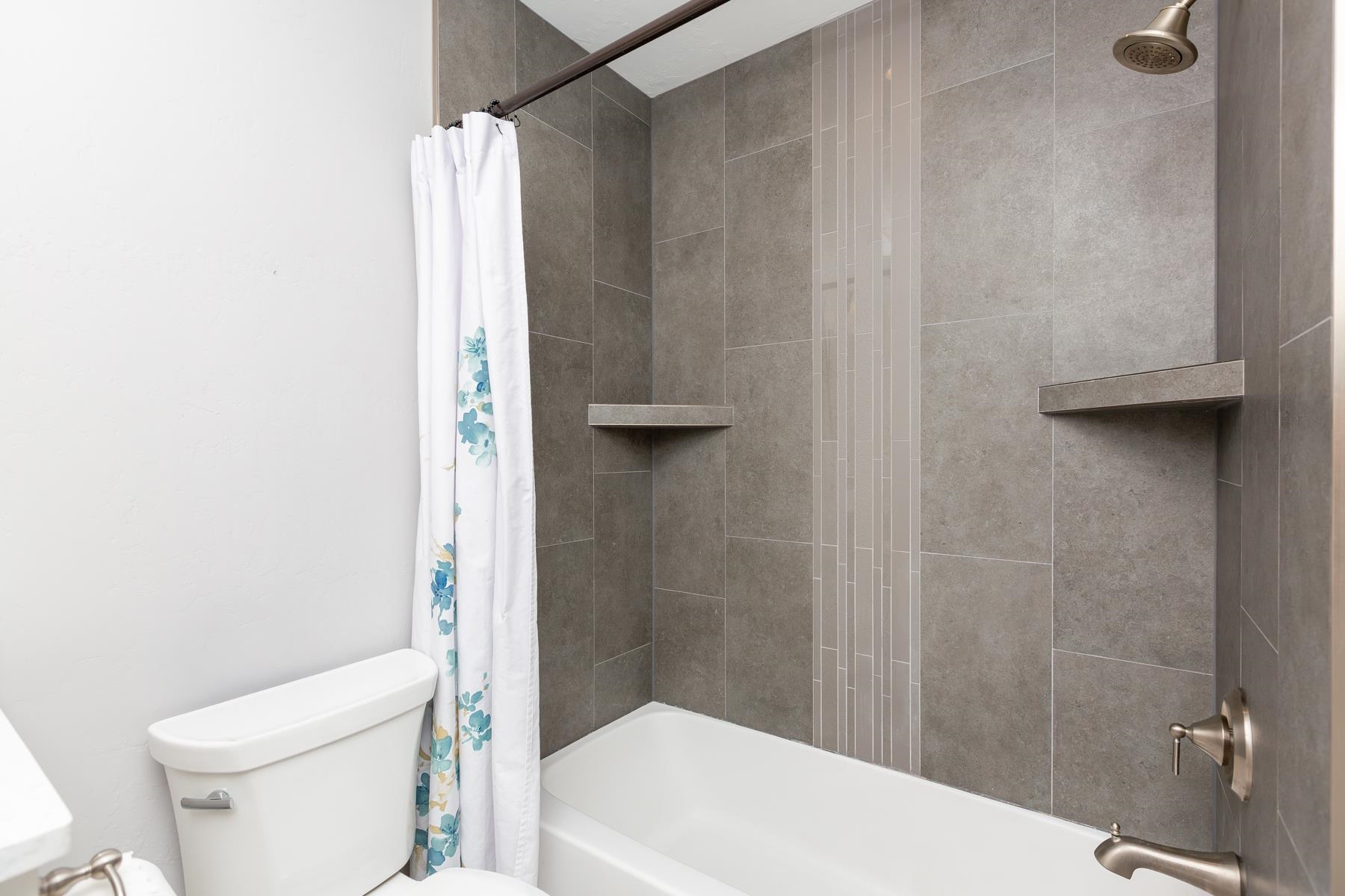 2486 Park Vista Street Unit: C