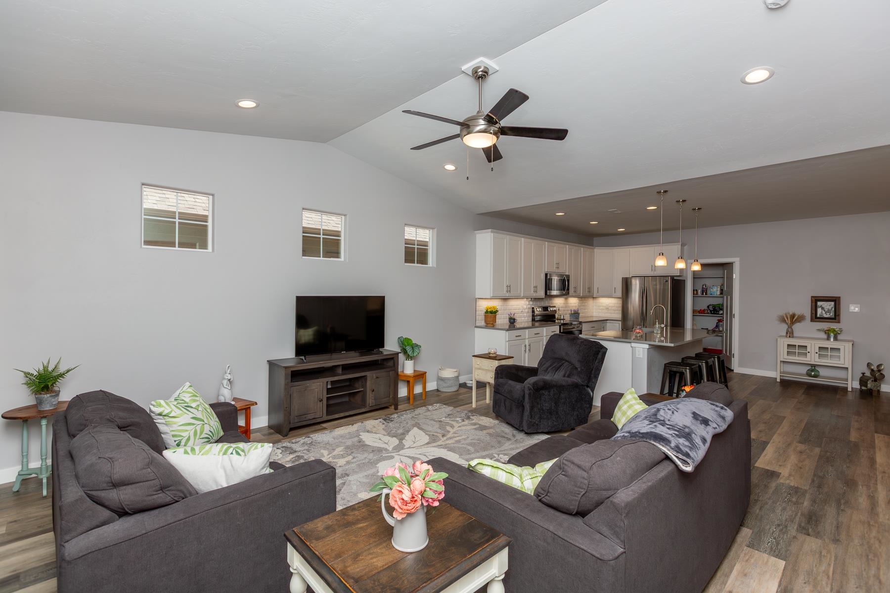 2486 Park Vista Street Unit: C