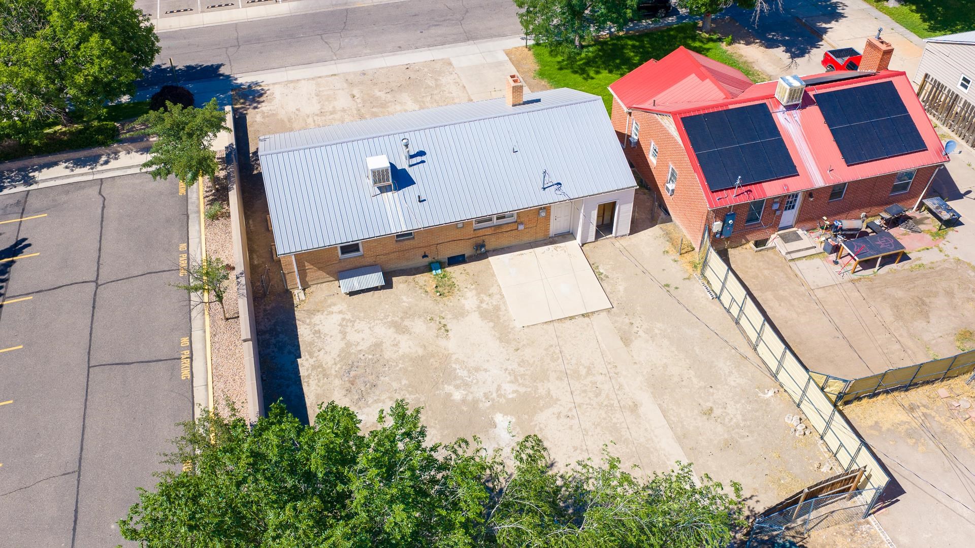 1215 Texas Avenue