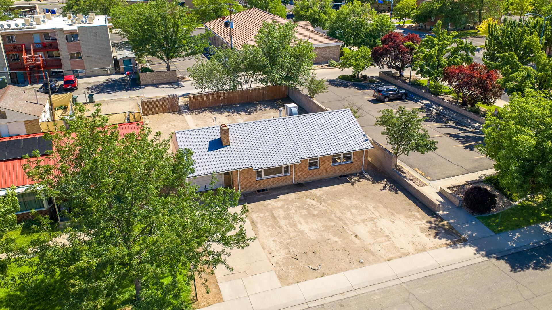 1215 Texas Avenue