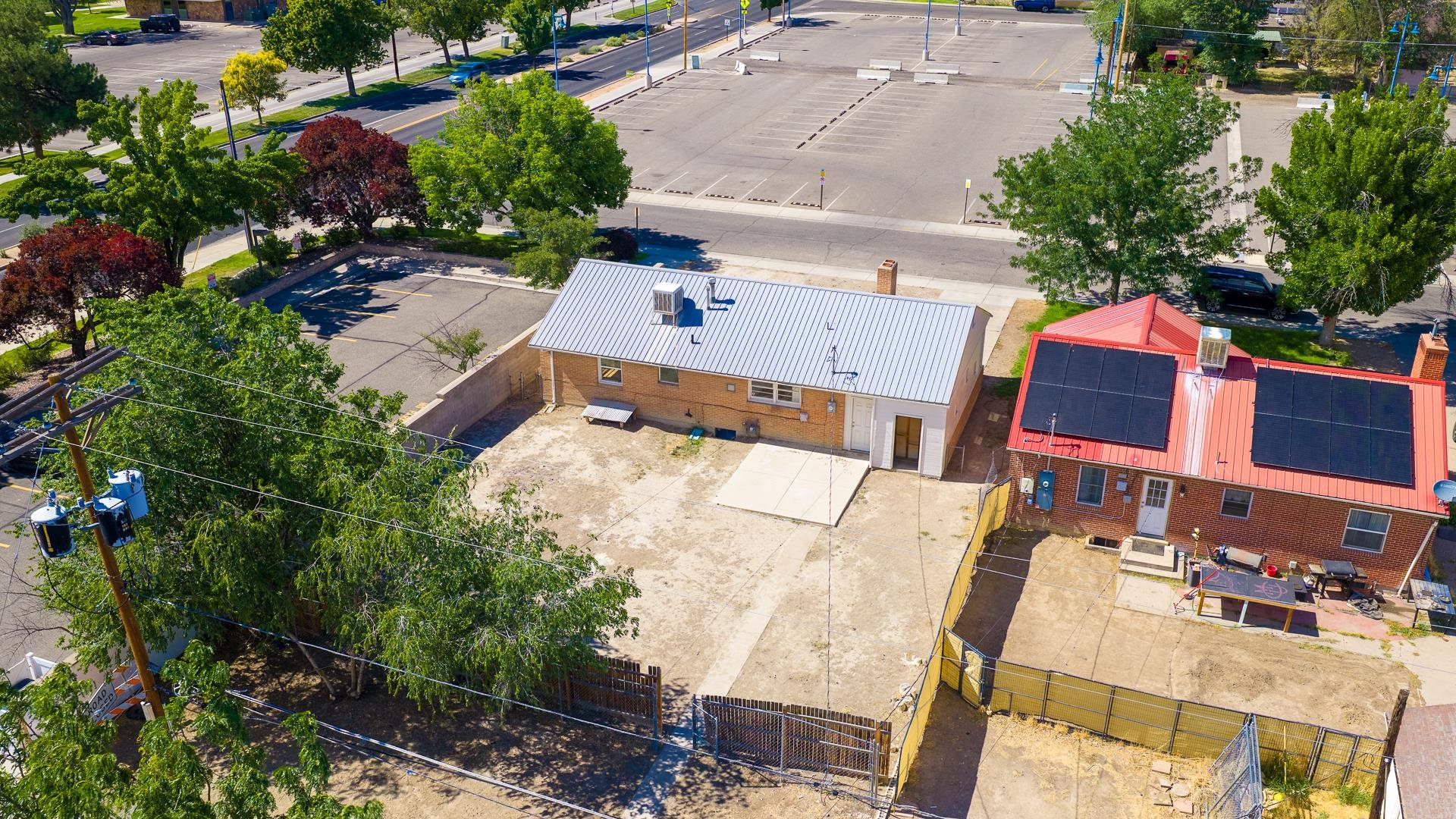 1215 Texas Avenue