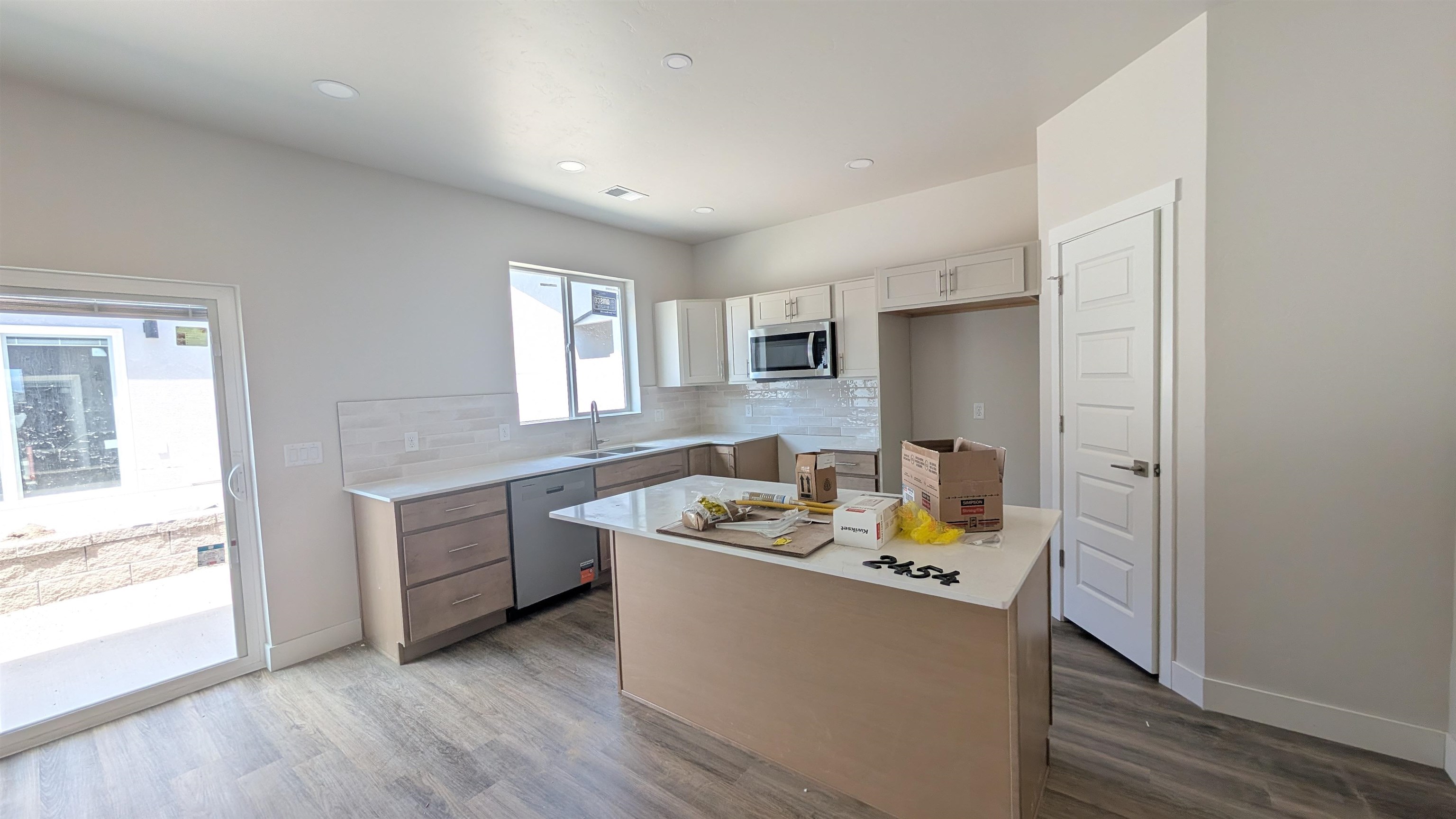 2454 Hamilton Road Unit: B