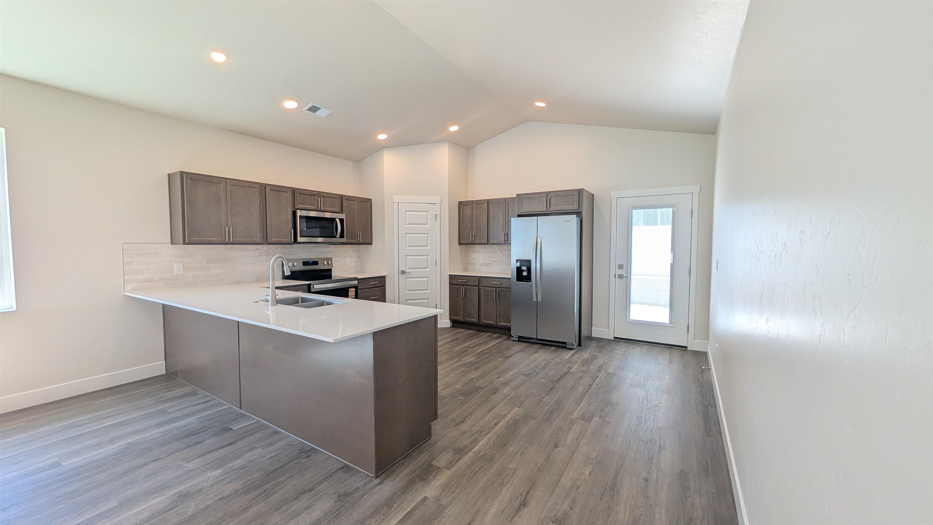 1710 Rusty Rivet Road