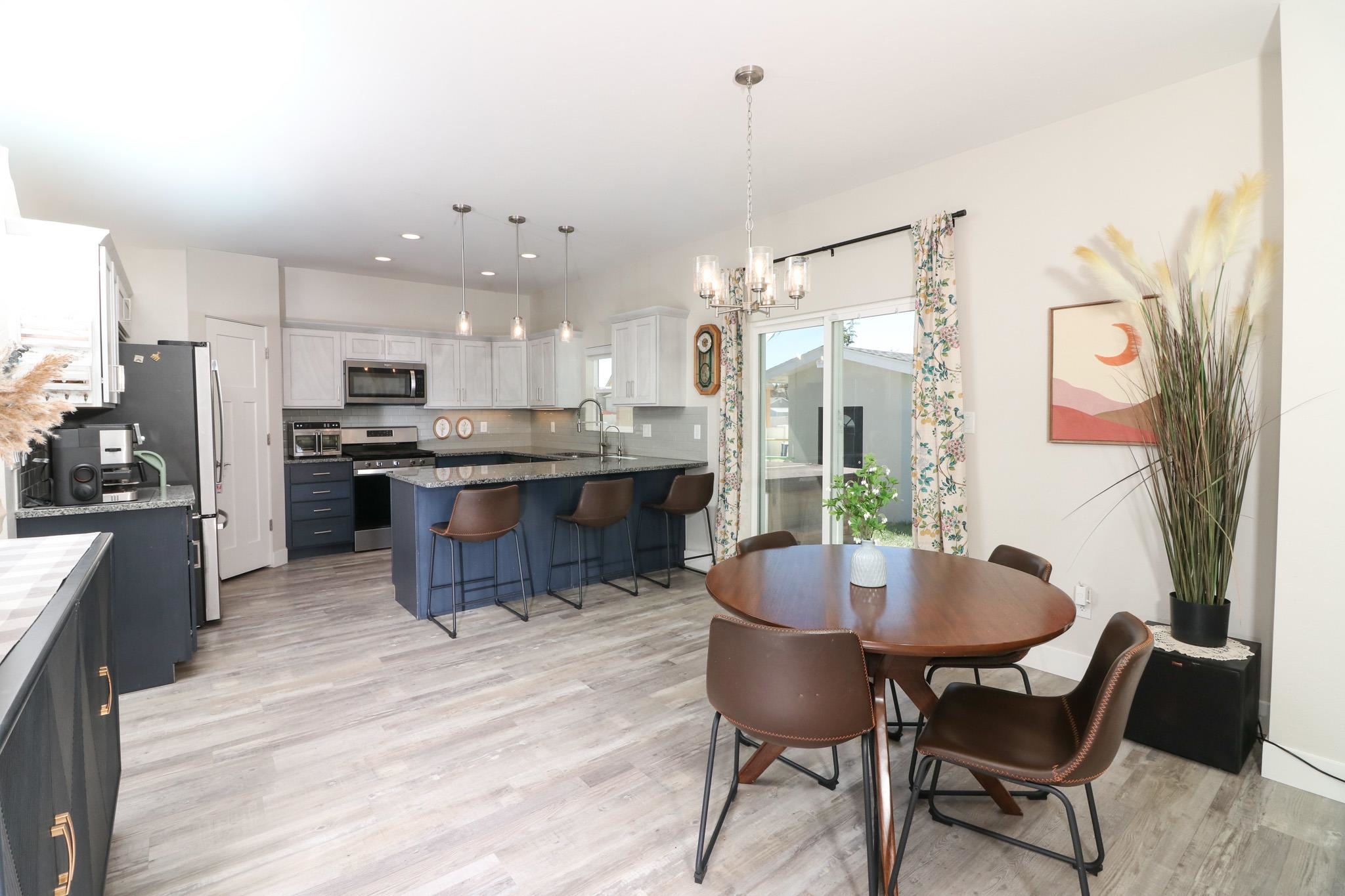 3300 Swan View Court