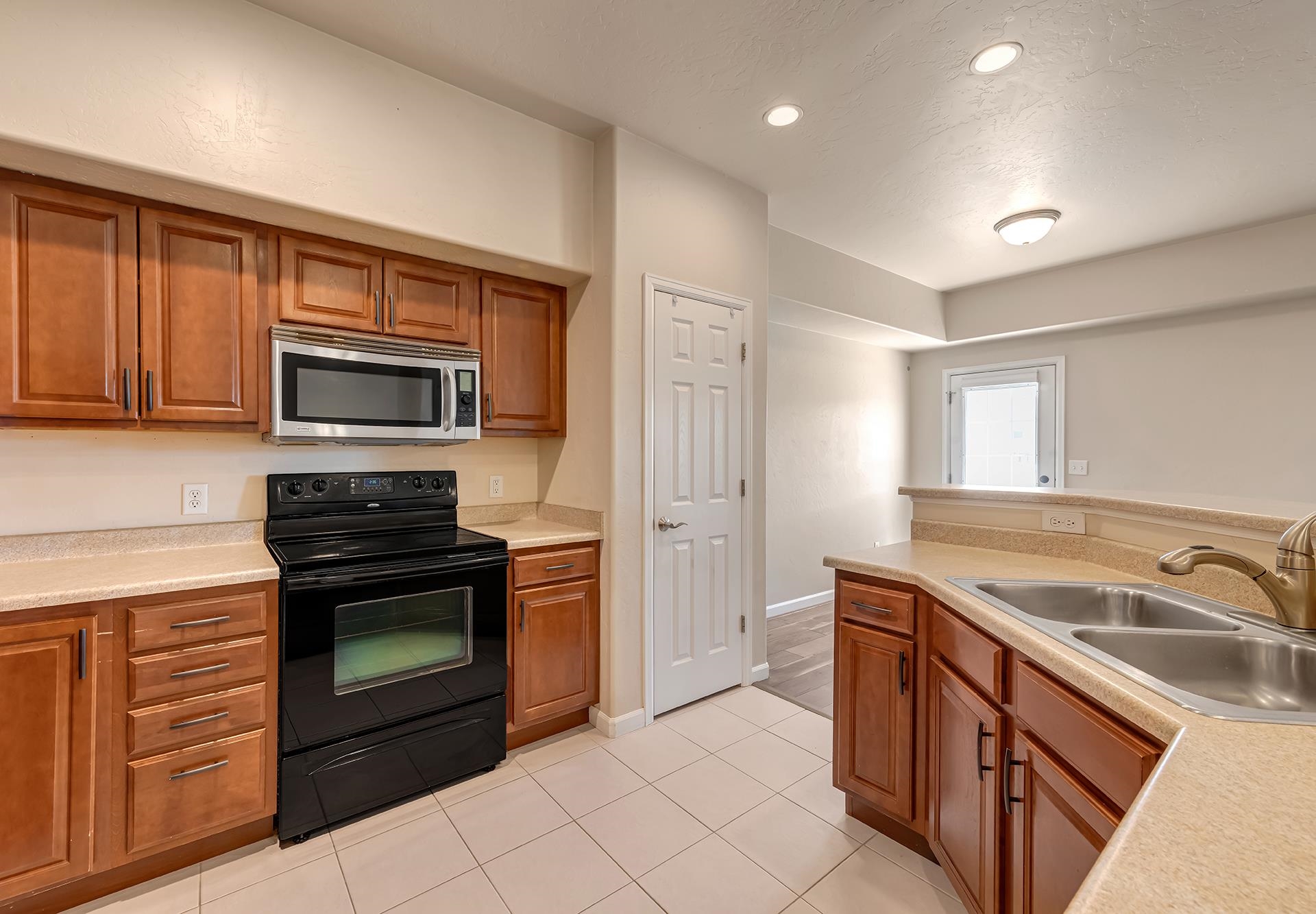 2473 Thunder Mountain Drive Unit: 21