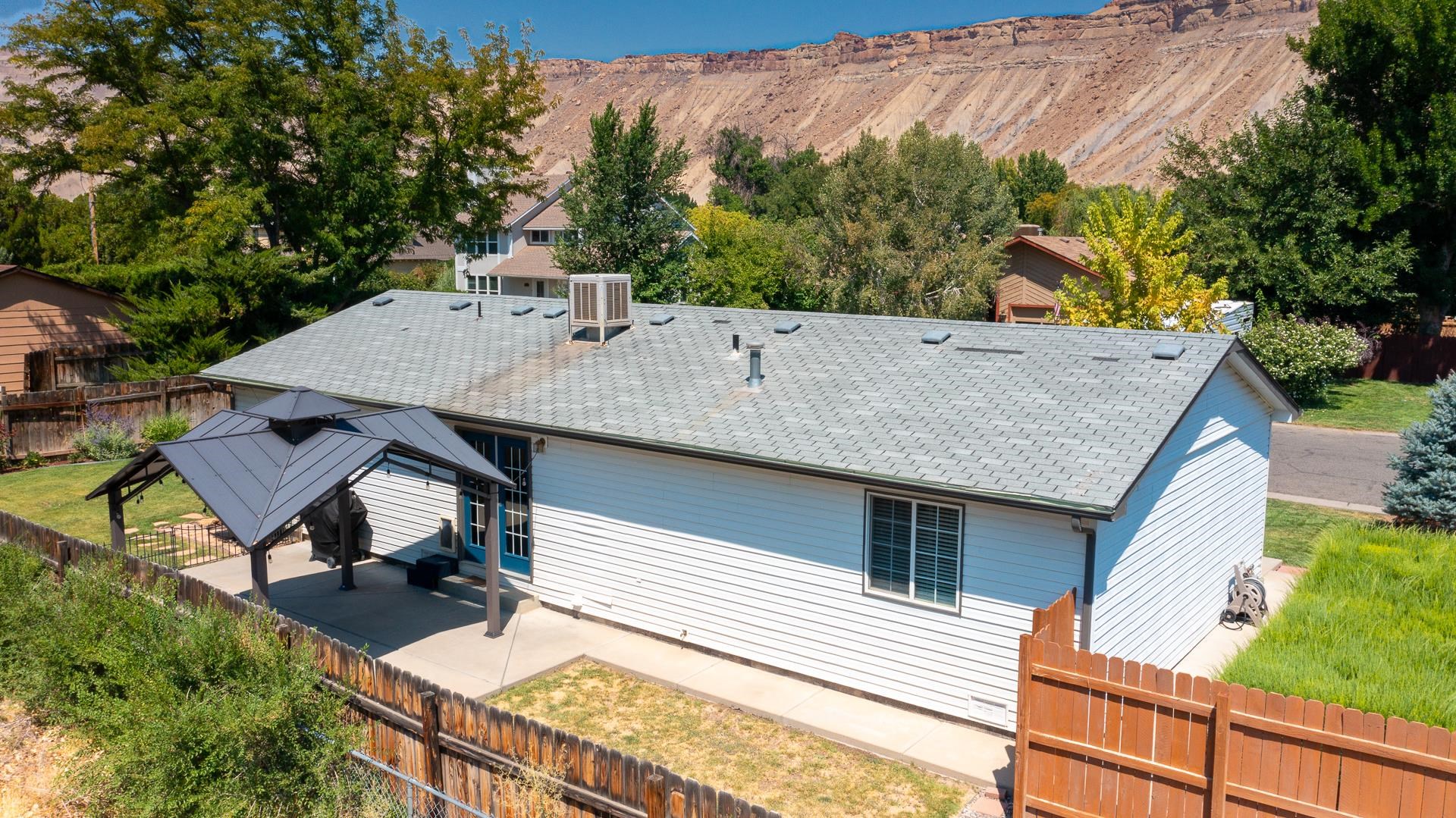 537 Crawford Lane