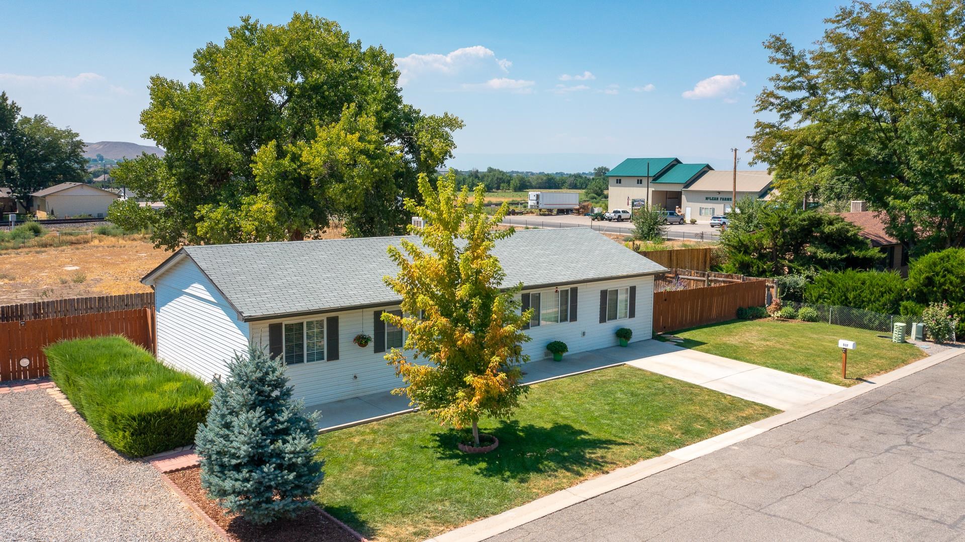 537 Crawford Lane