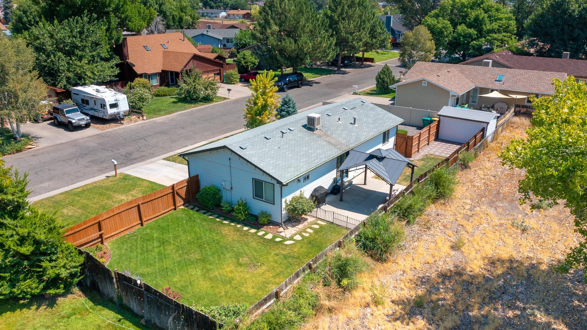 537 Crawford Lane