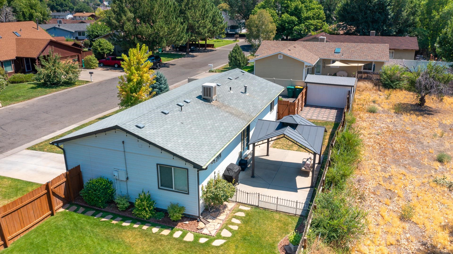 537 Crawford Lane