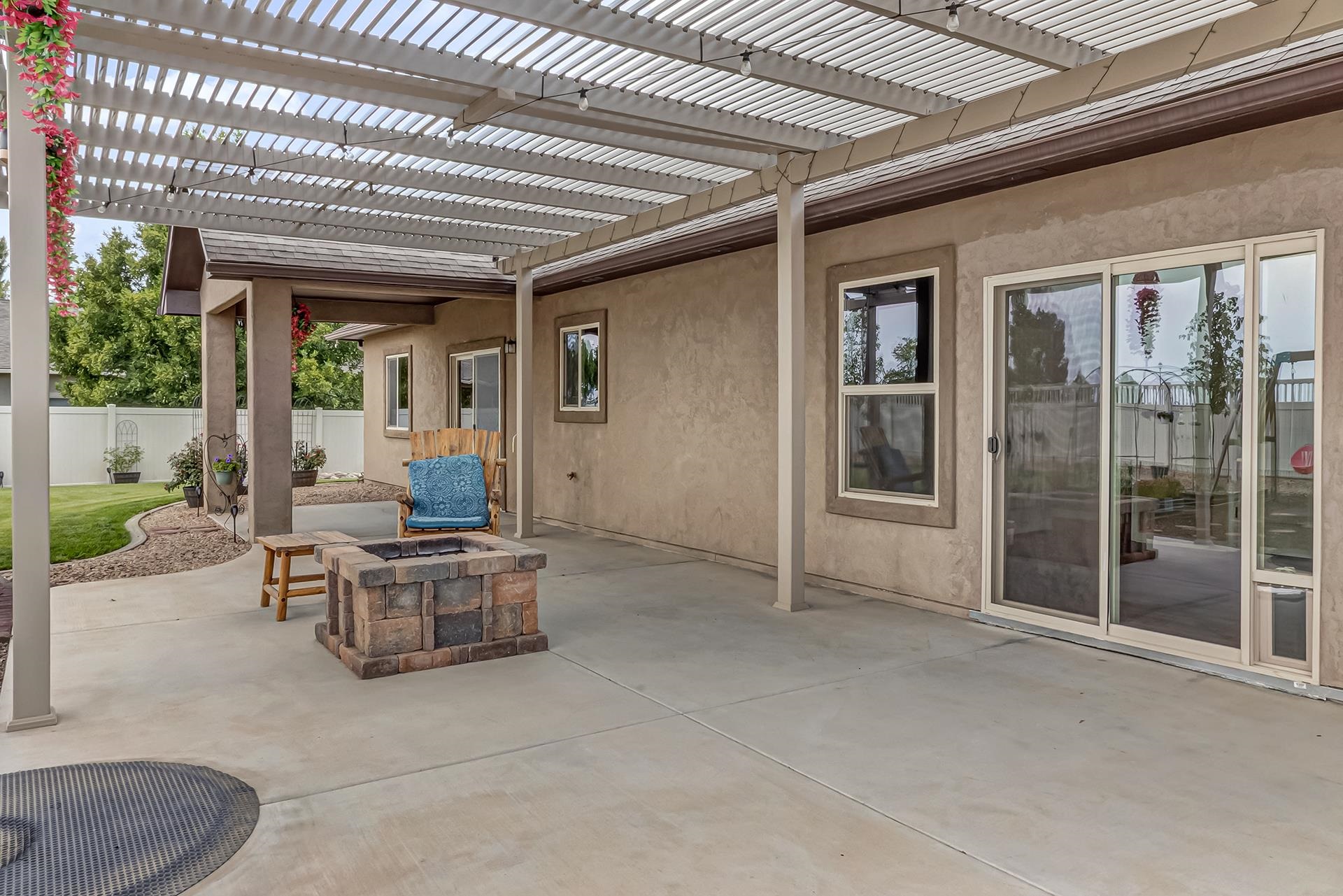 514 Lois Drive