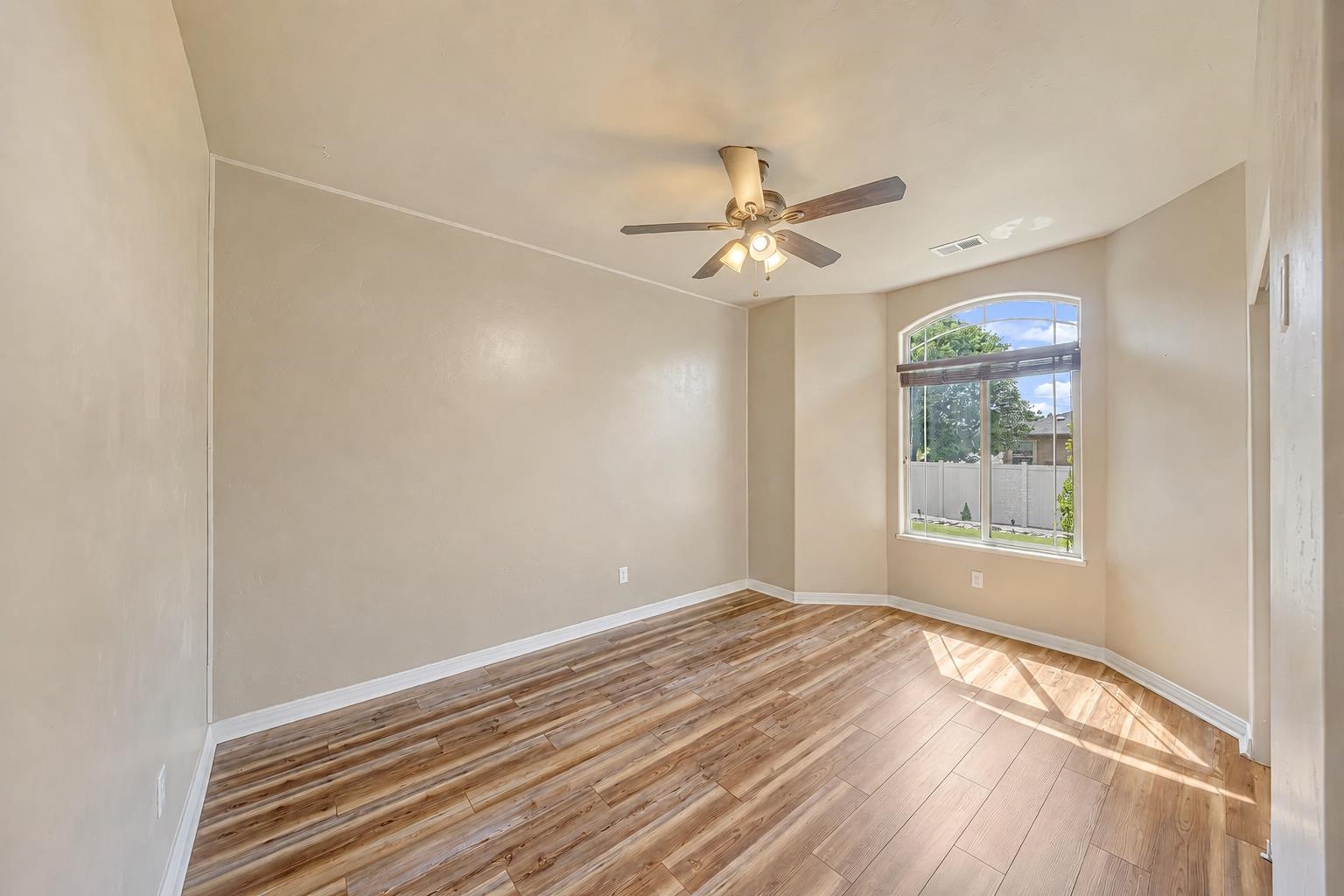 514 Lois Drive