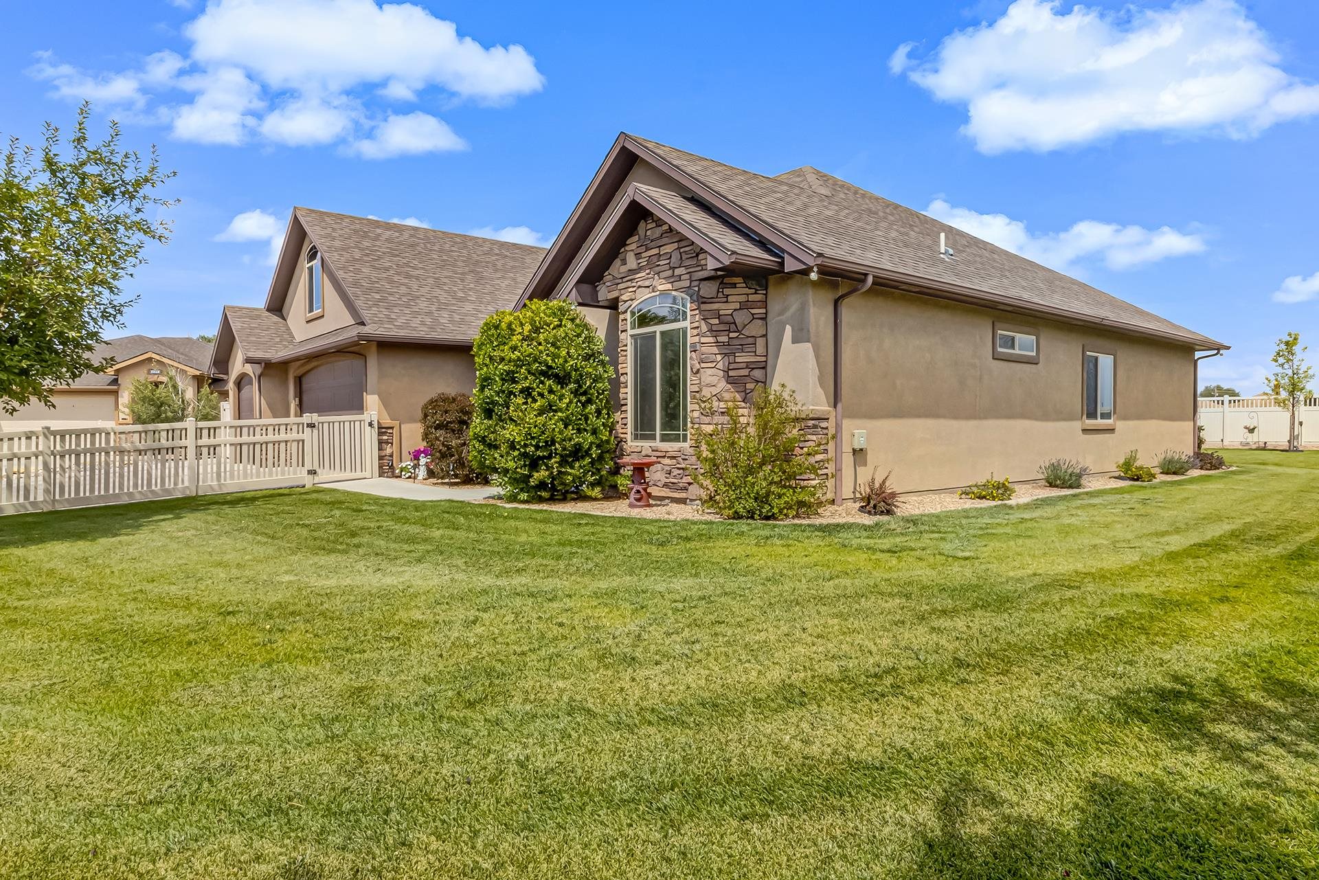 514 Lois Drive