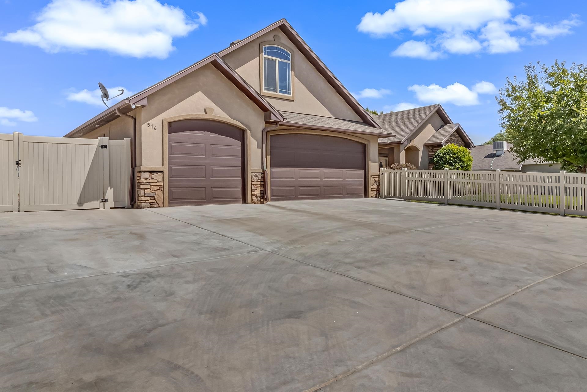 514 Lois Drive