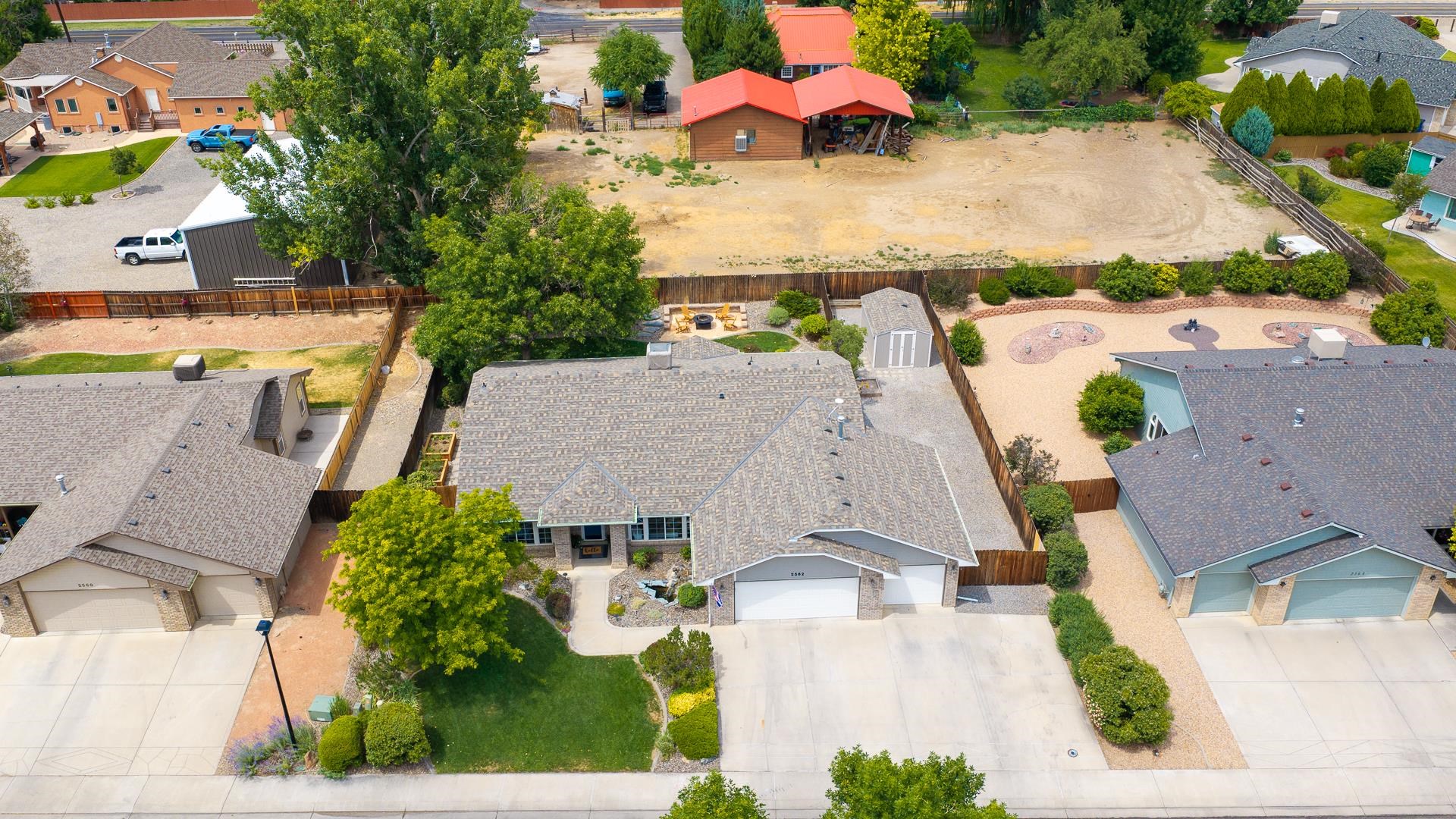 2562 Forest Hills Avenue