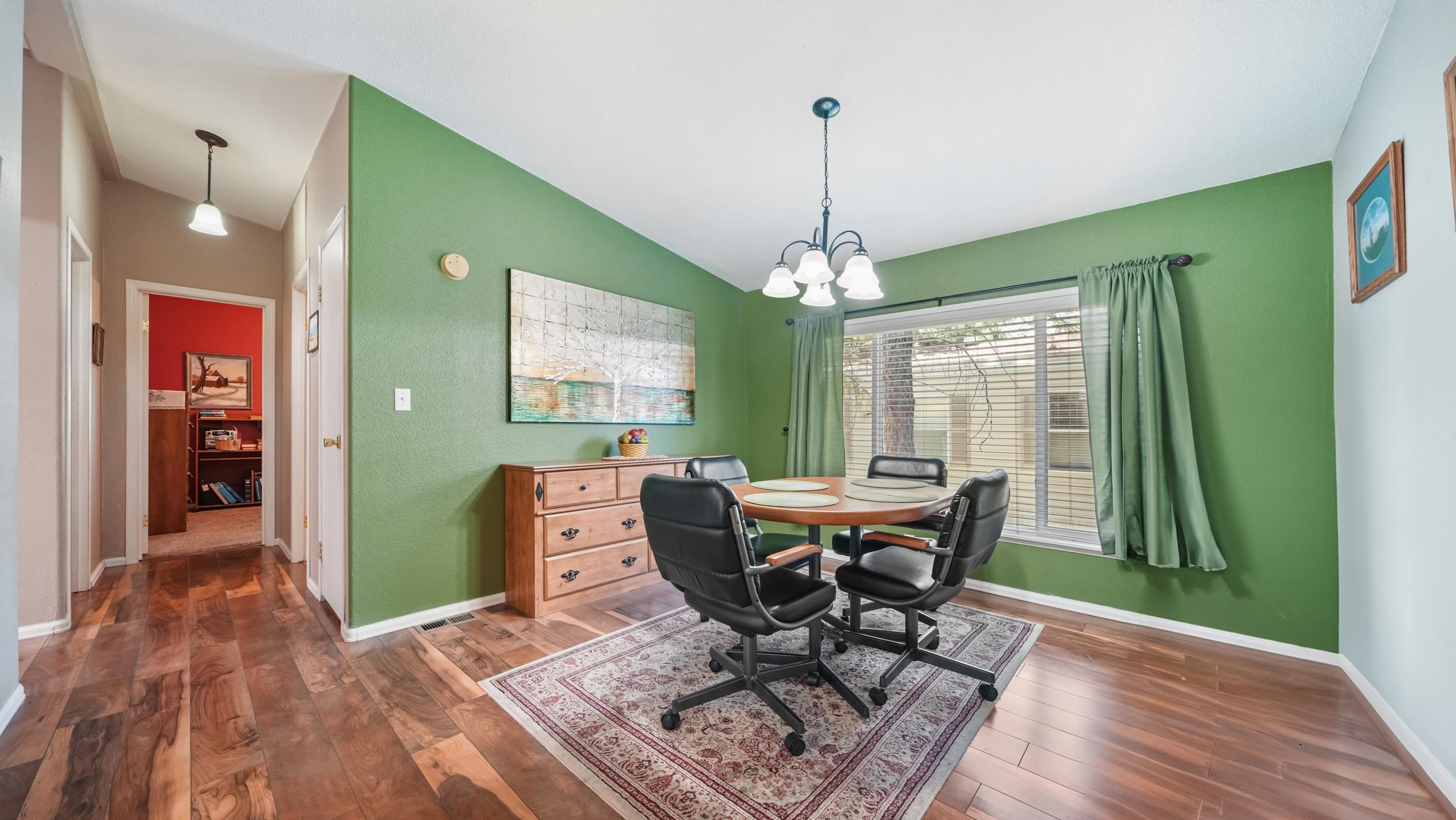 435 32 Road Unit: 608