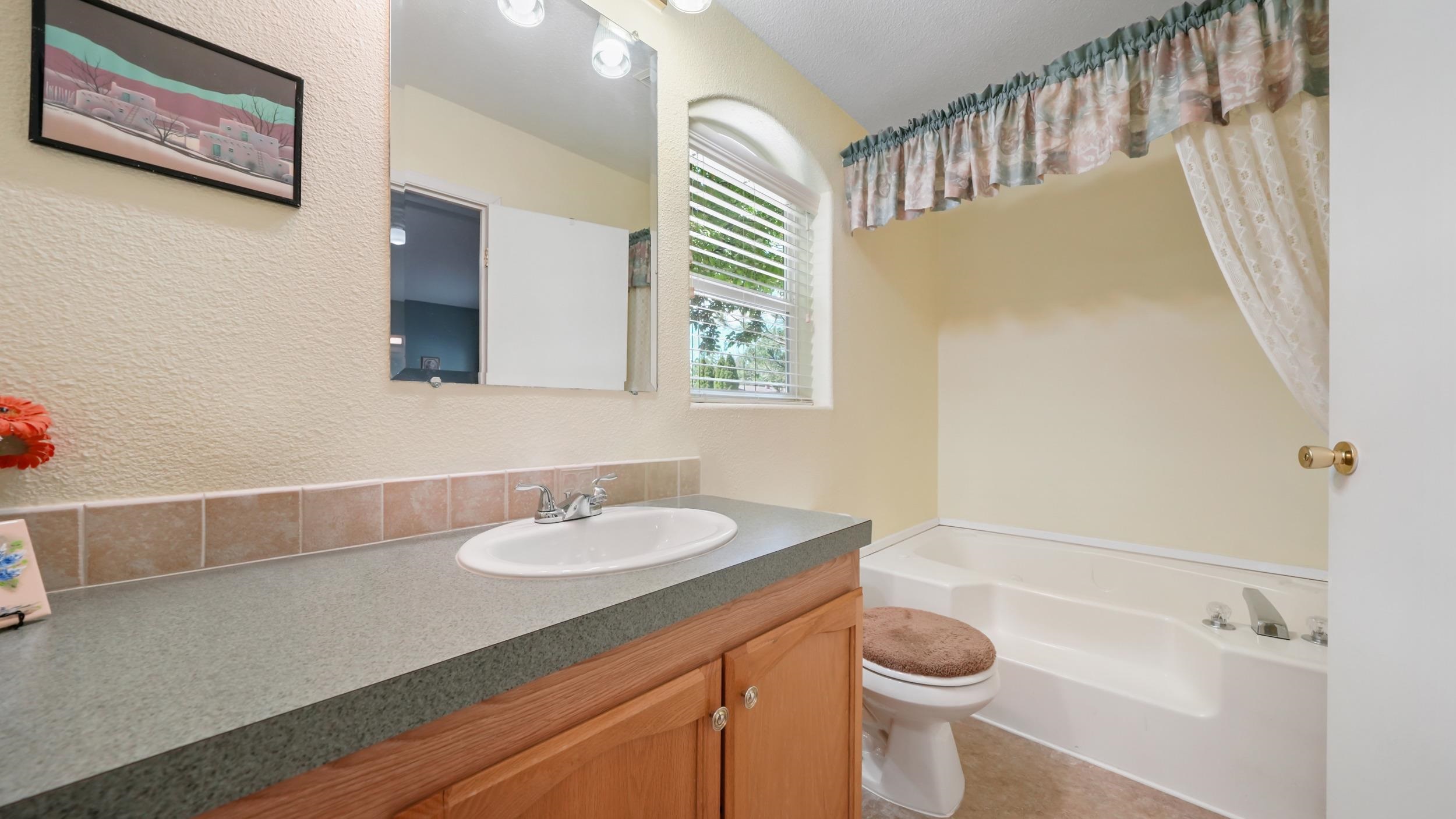 435 32 Road Unit: 608