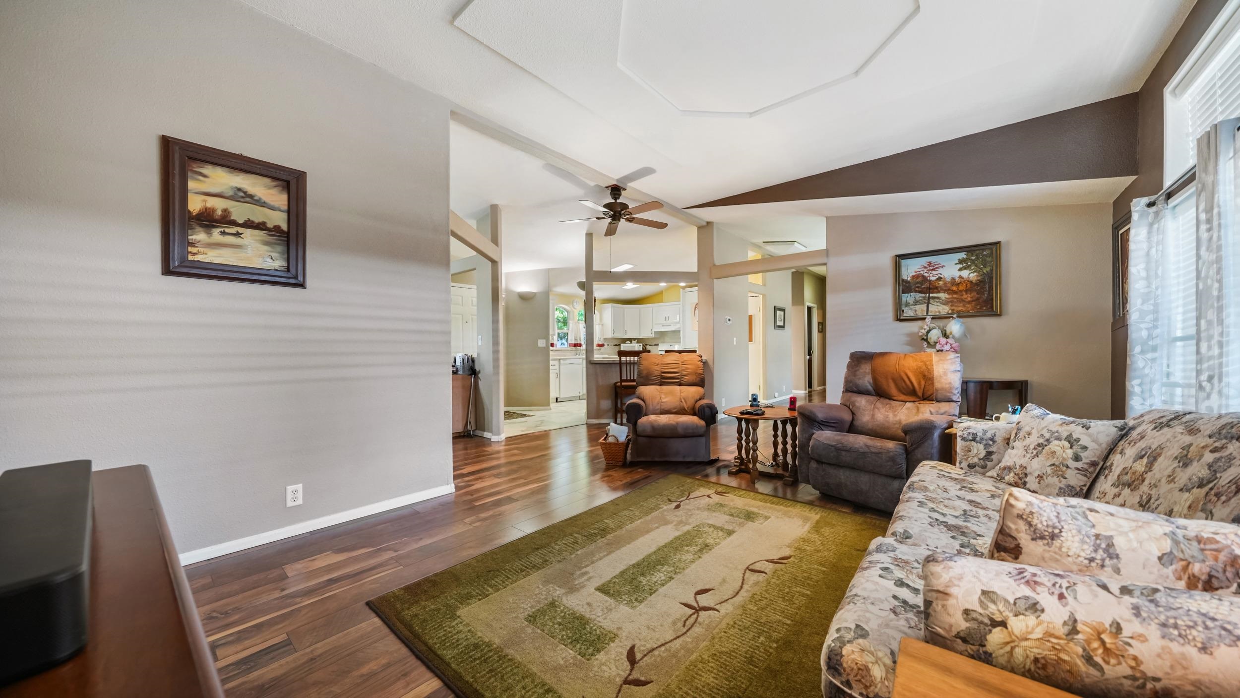 435 32 Road Unit: 608