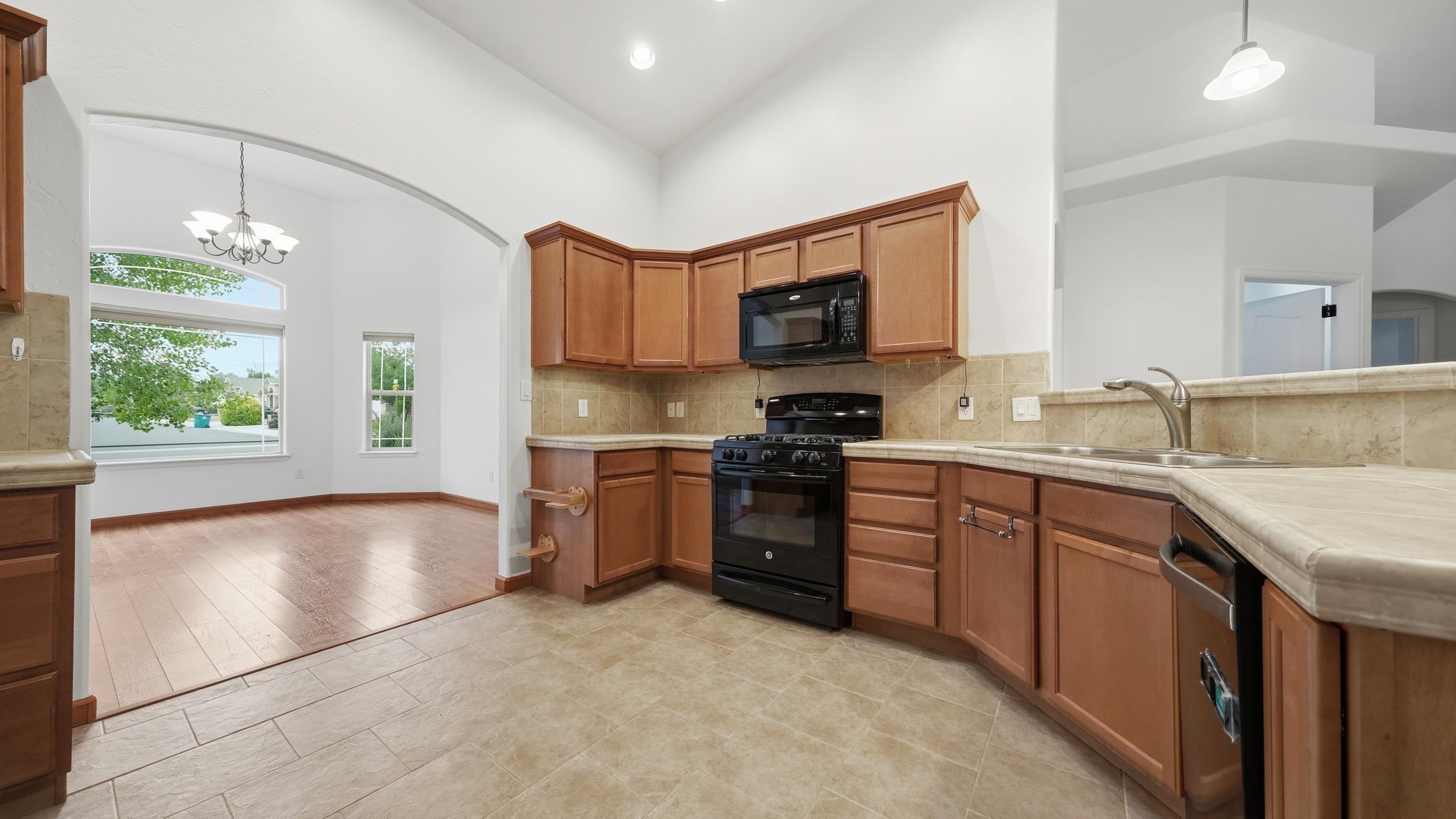 3093 Fairbanks Lane