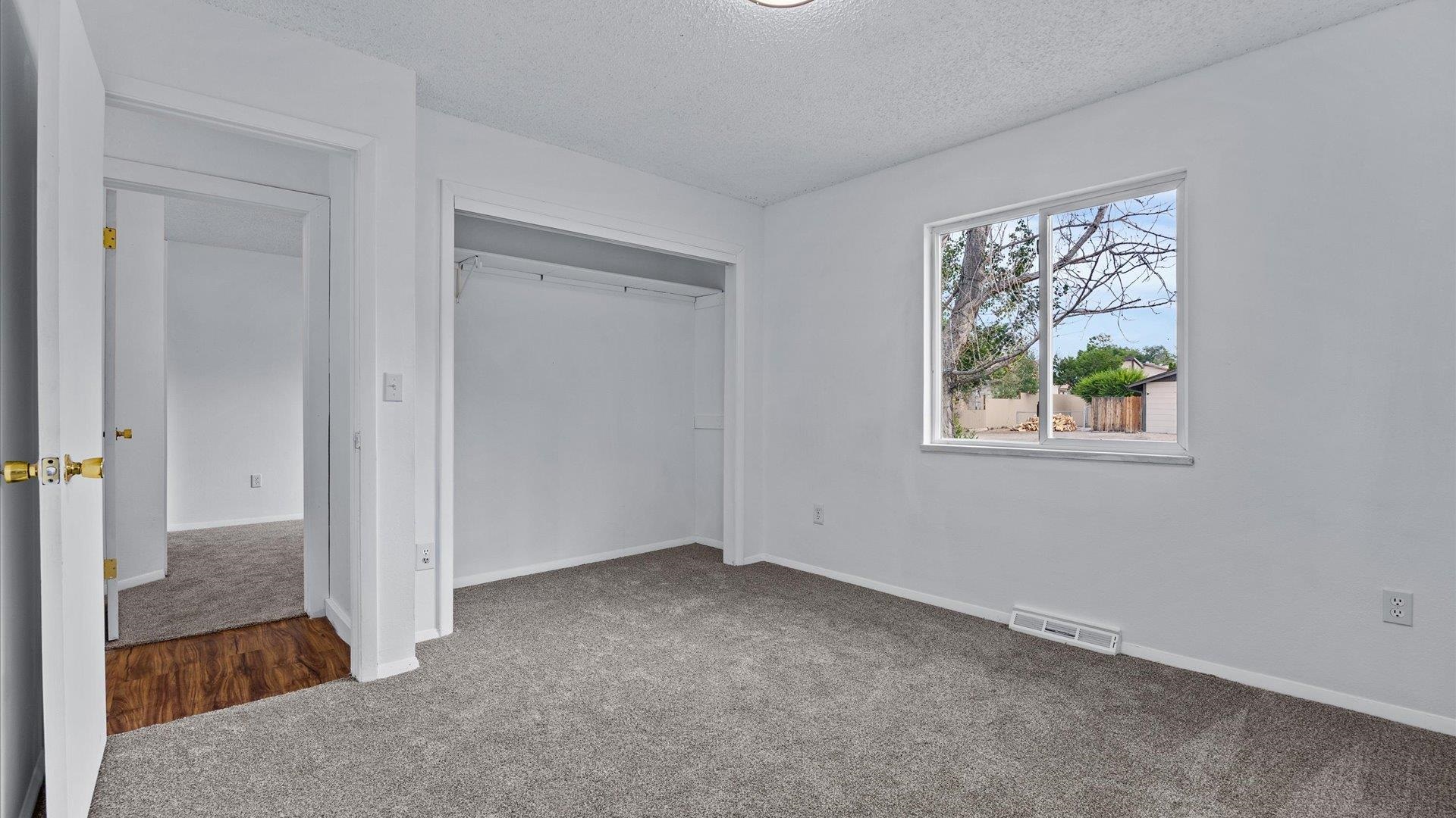 201 Knob Hill Drive