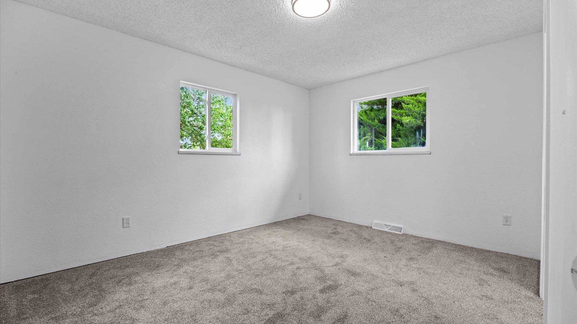 201 Knob Hill Drive
