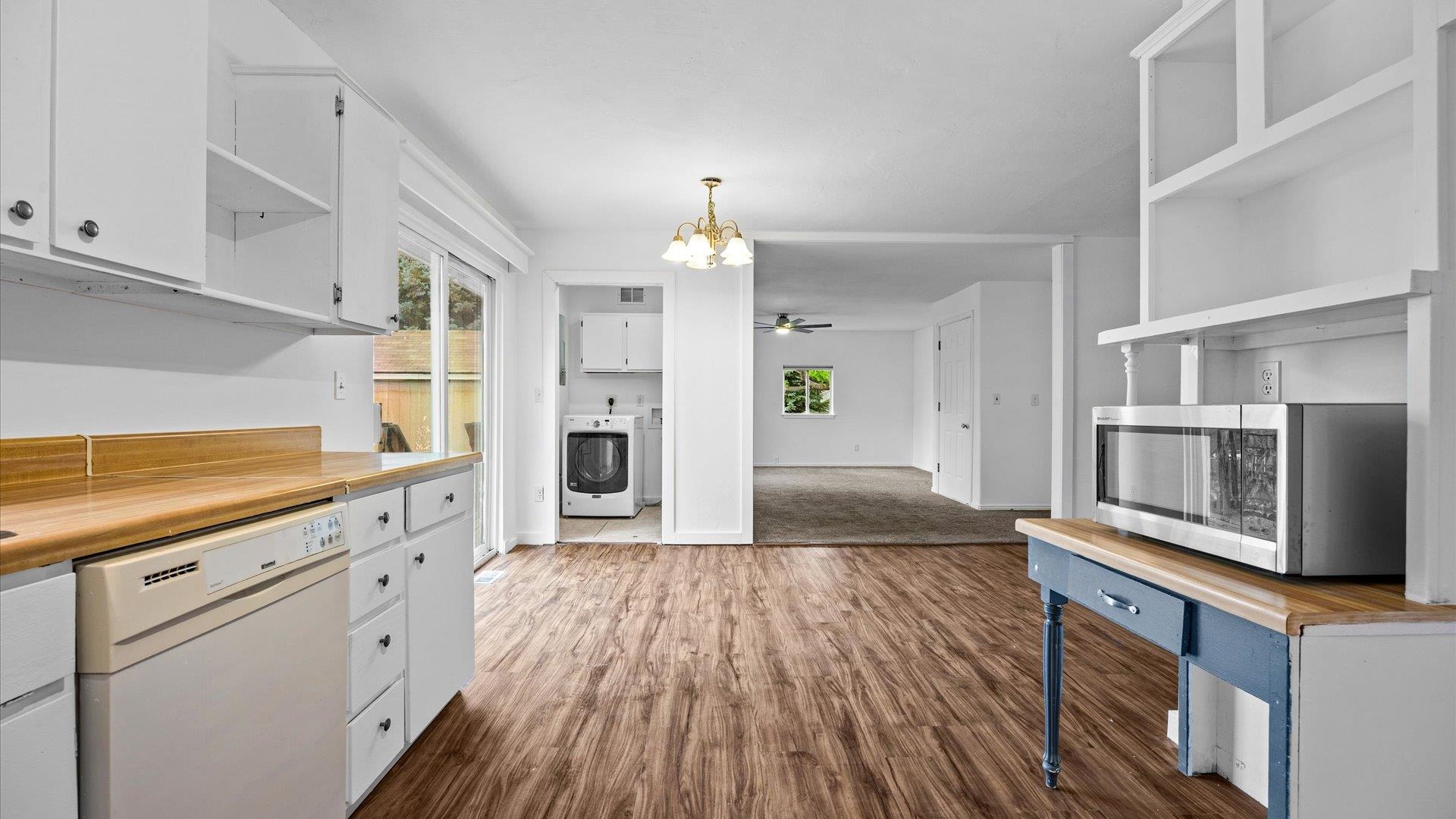 201 Knob Hill Drive