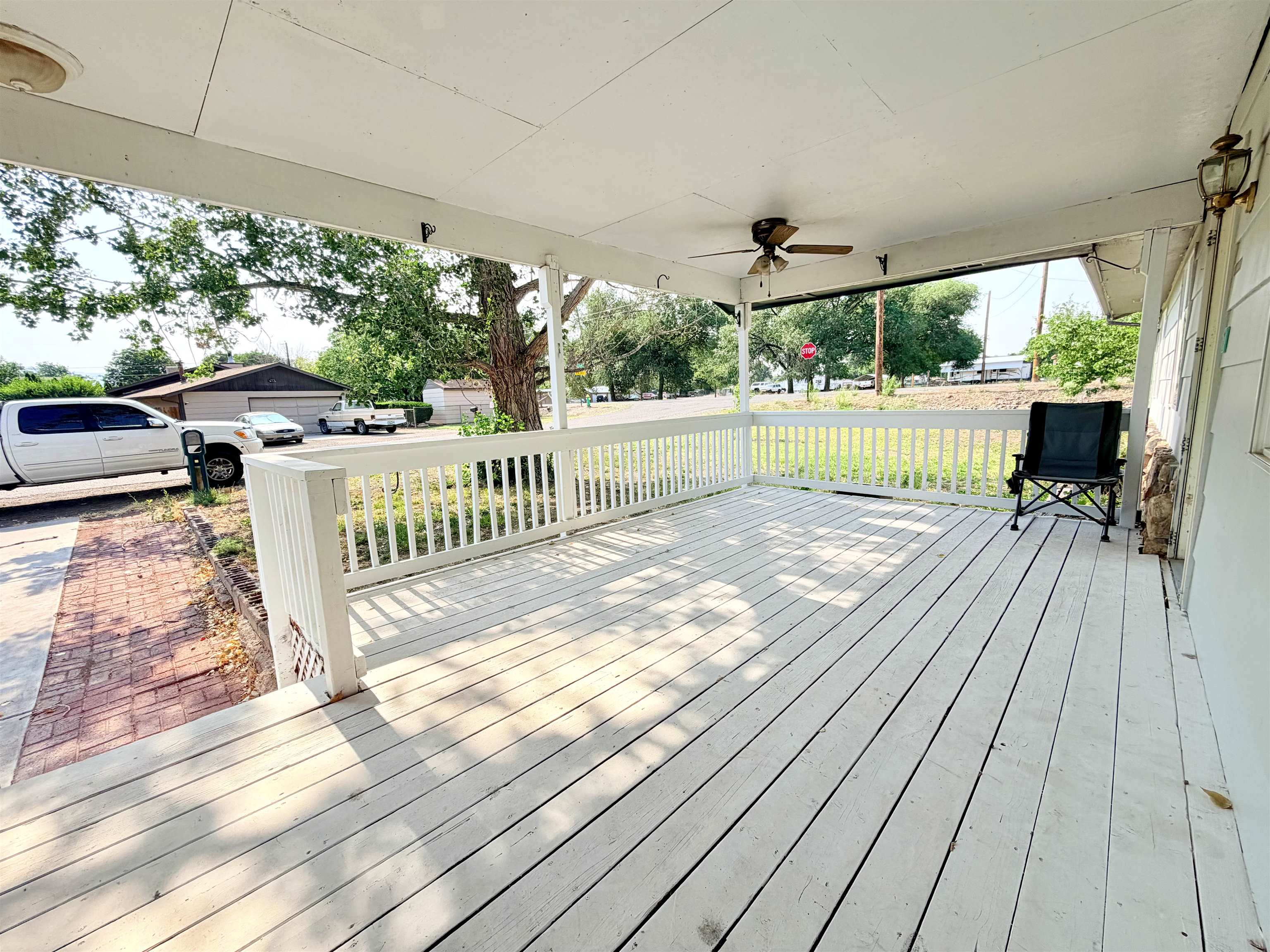 201 Knob Hill Drive