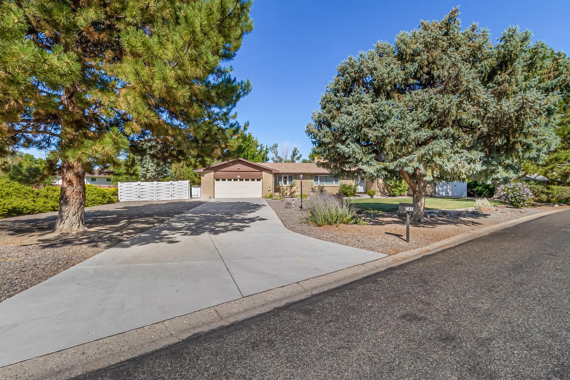 745 Flower Street