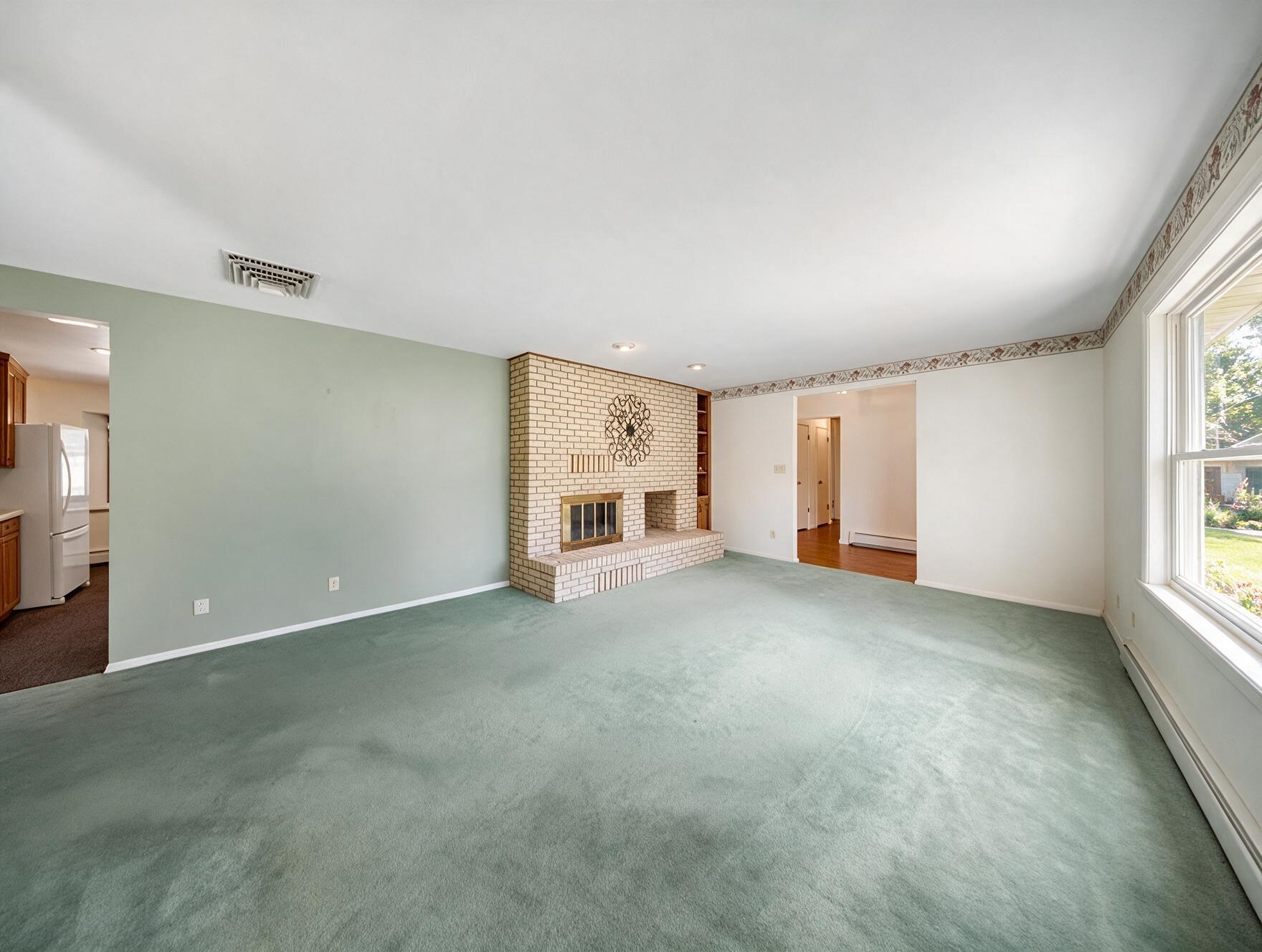 745 Flower Street