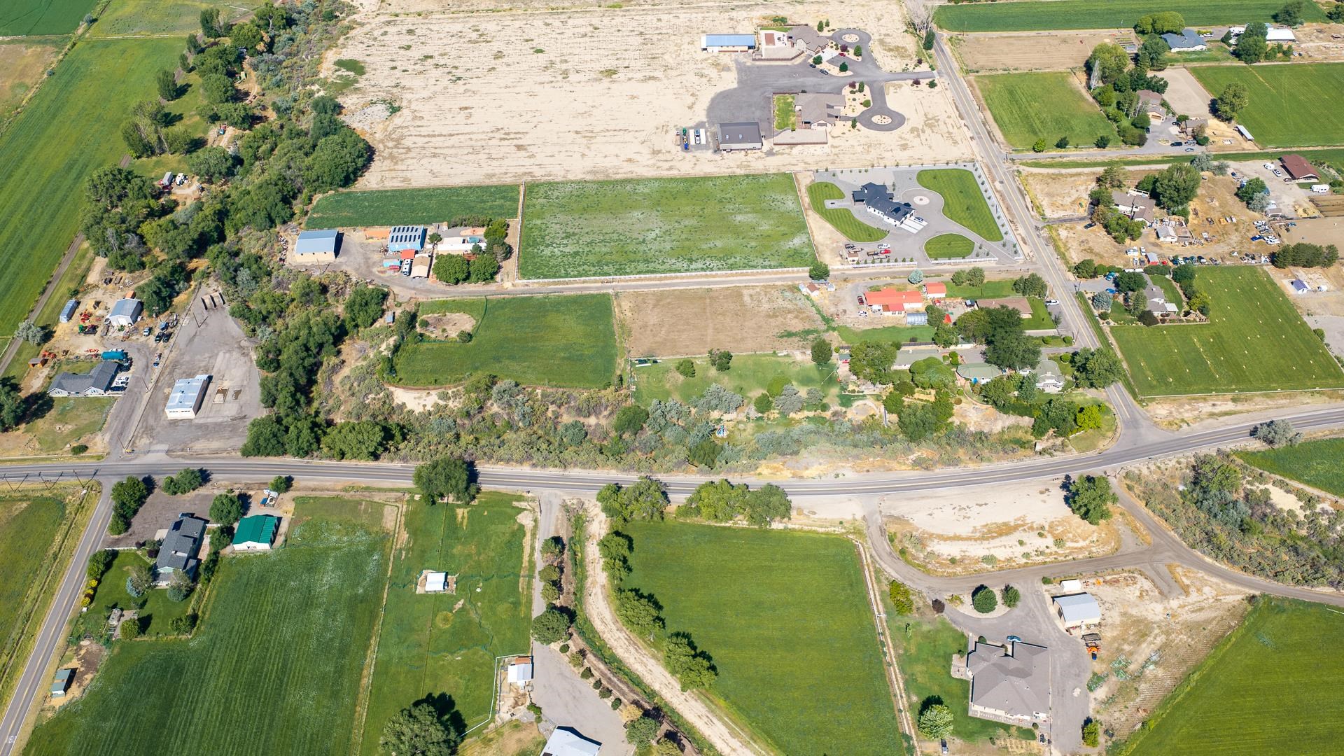905 23 Road