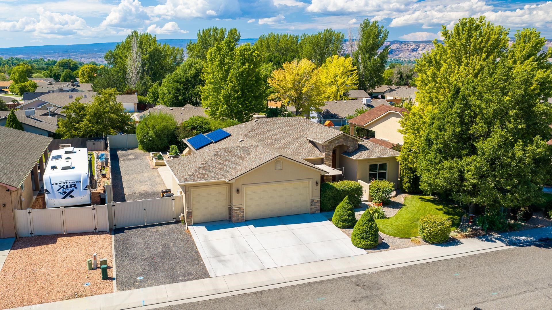 671 Tahoe Circle