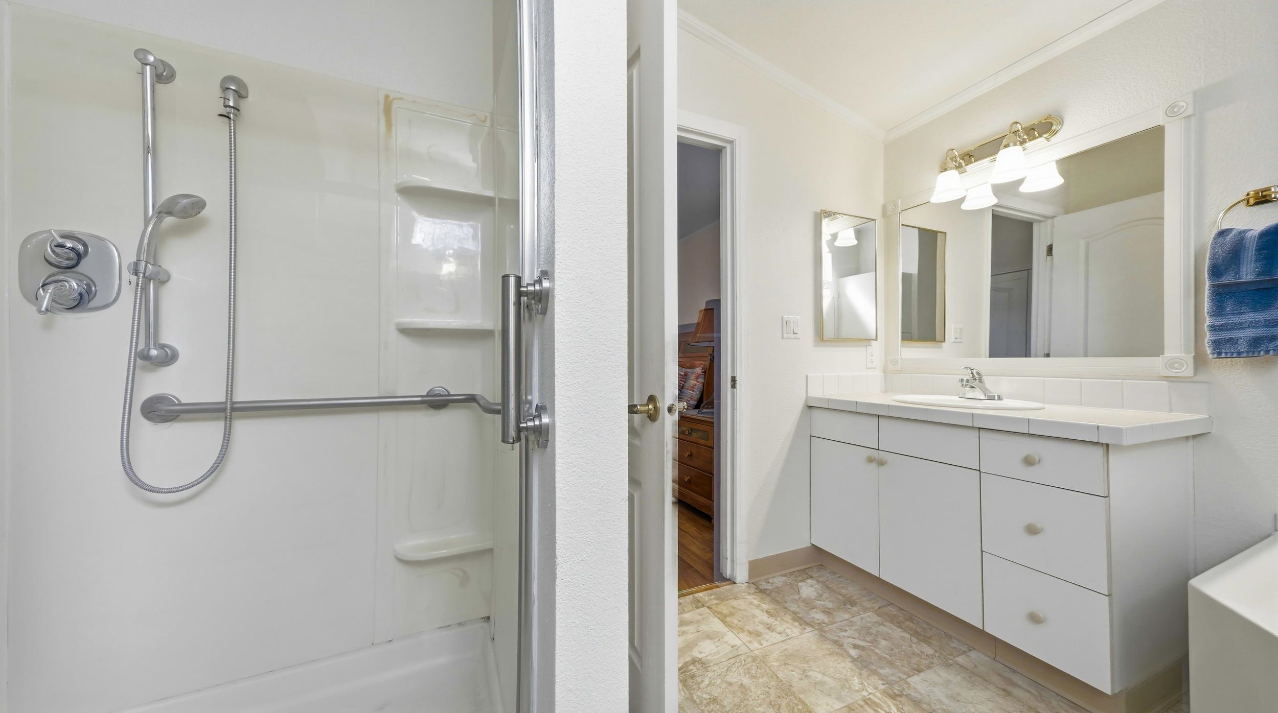 435 32 Road Unit: 480