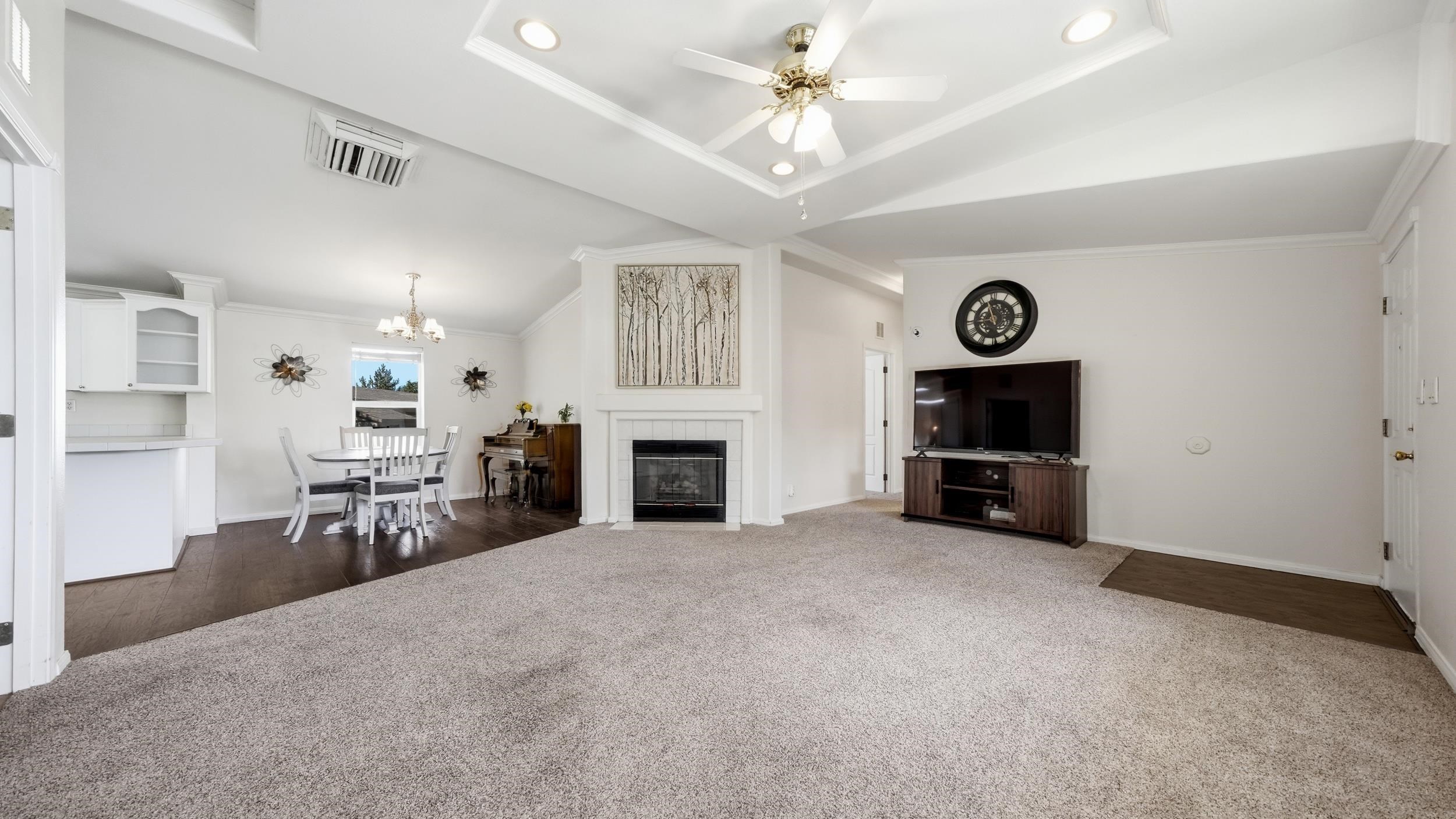 435 32 Road Unit: 480