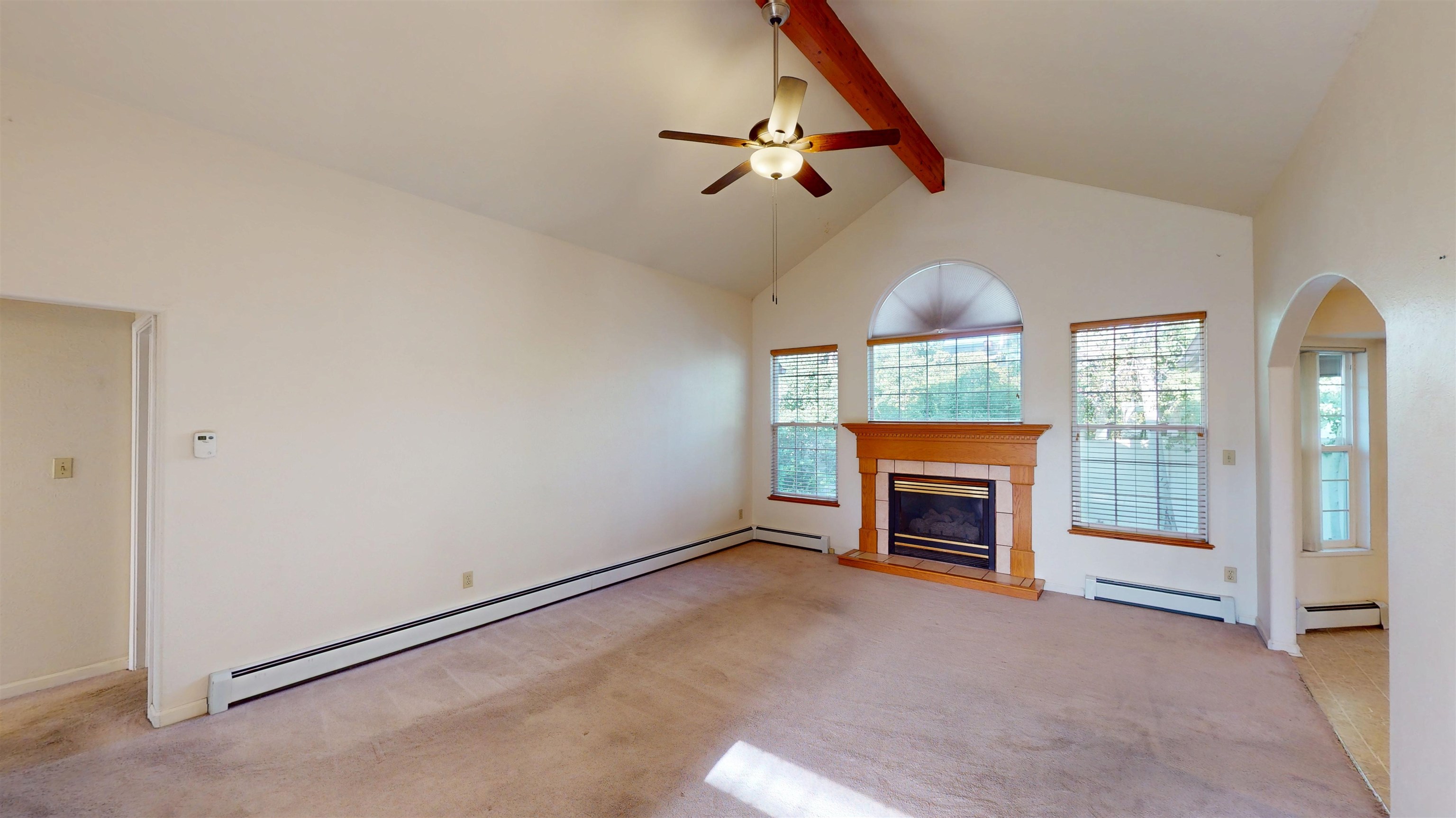705 E Harbor Circle