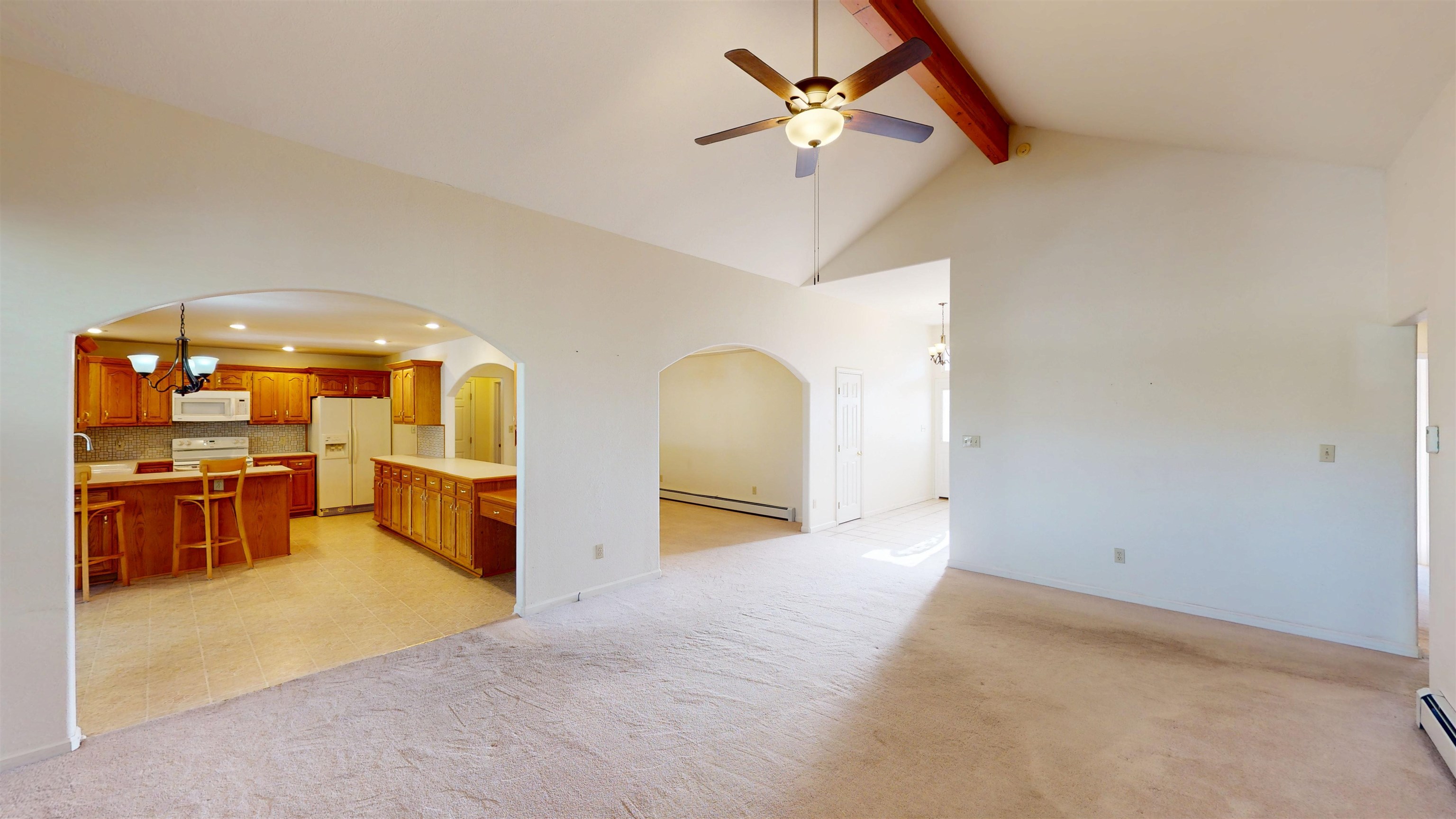 705 E Harbor Circle