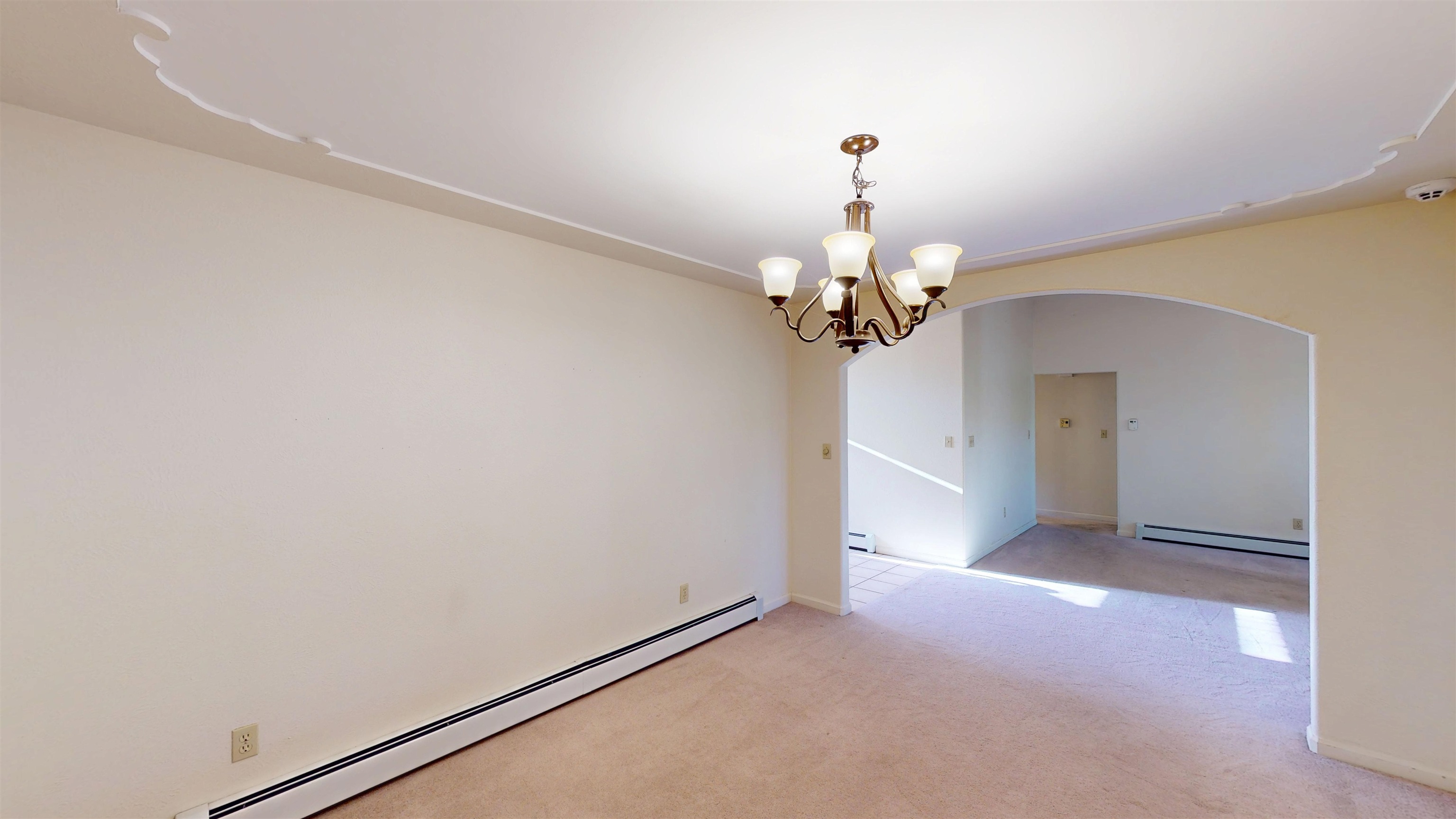 705 E Harbor Circle