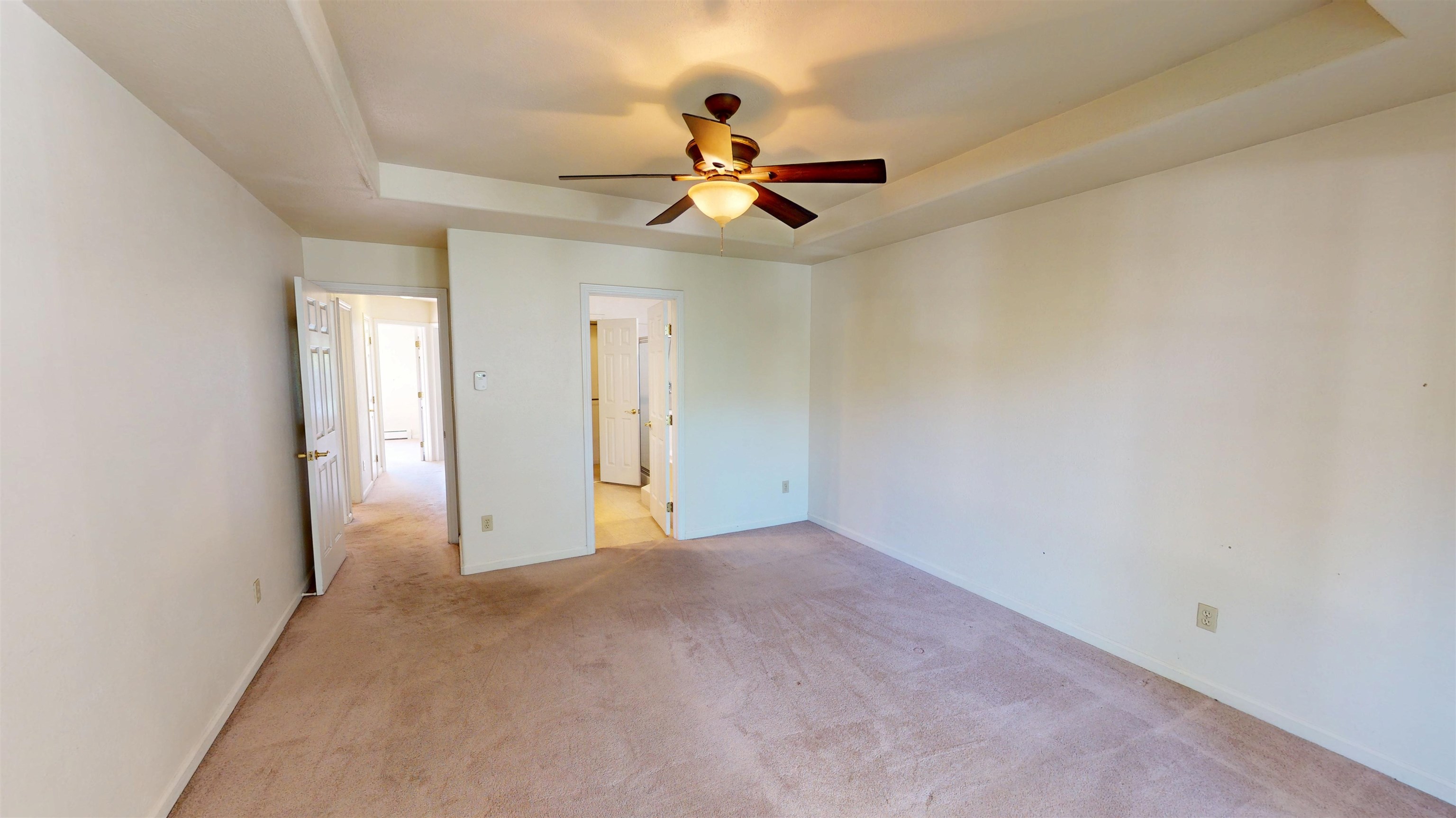 705 E Harbor Circle
