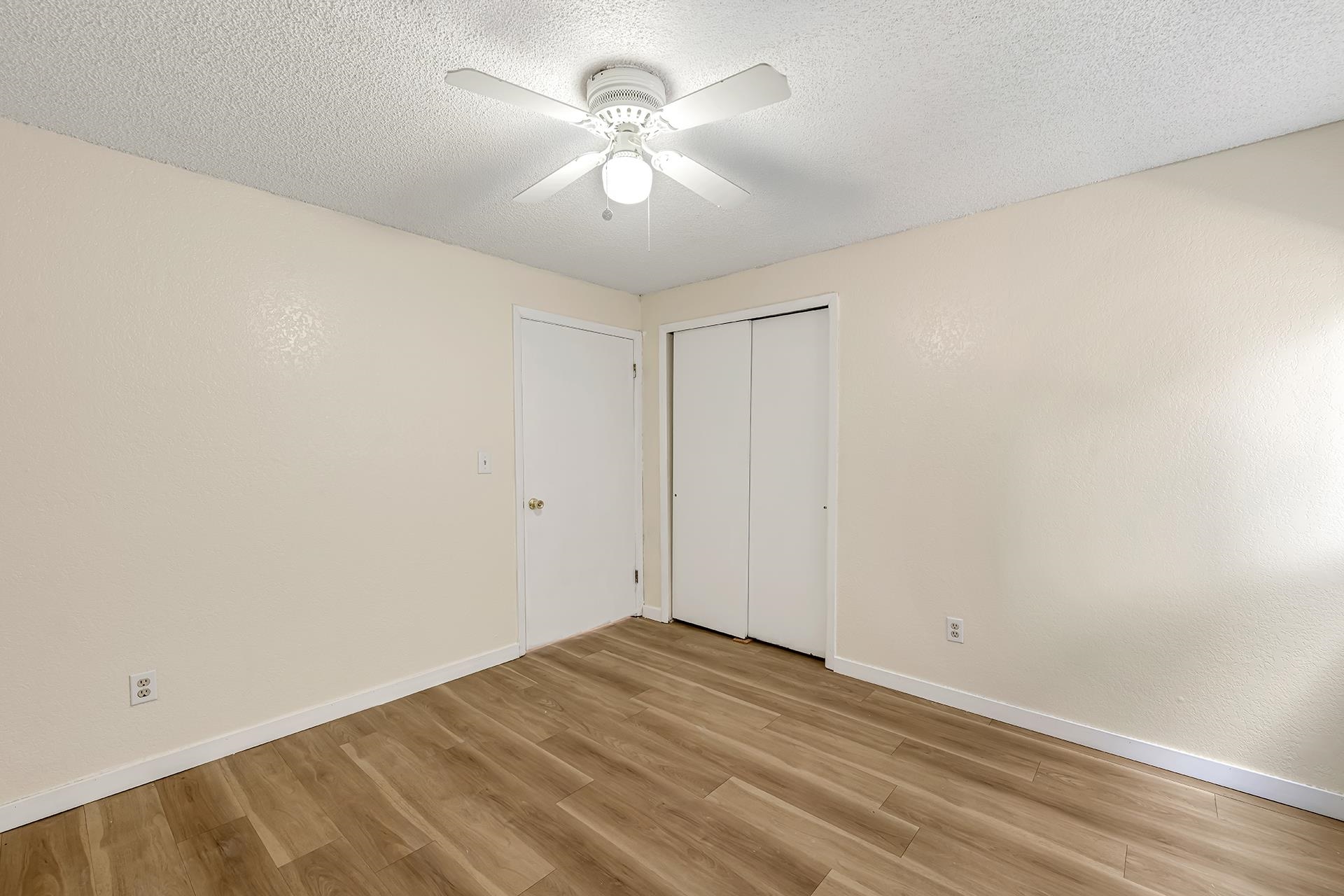 1140 Walnut Avenue Unit: 14