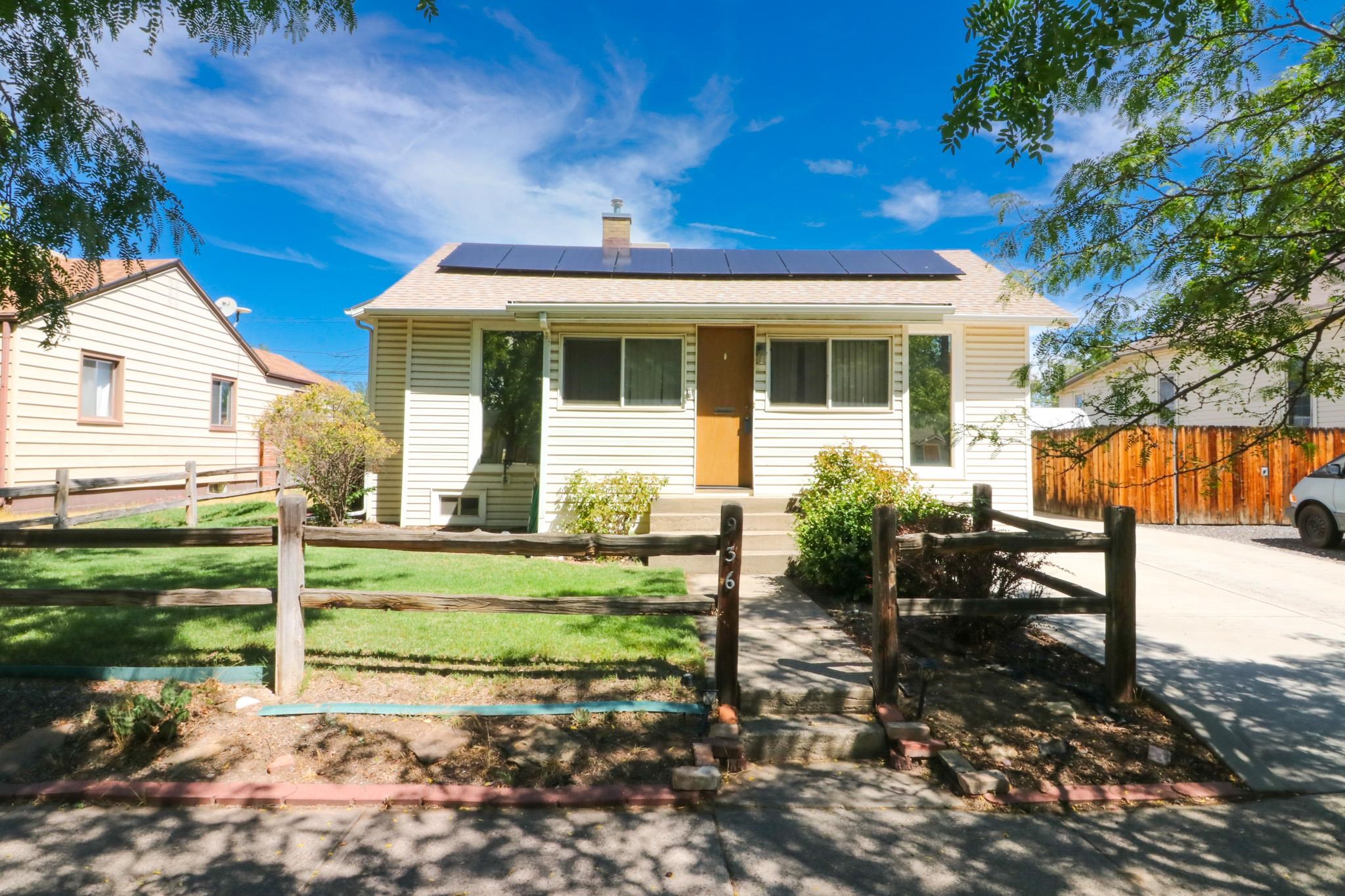 936 Teller Avenue