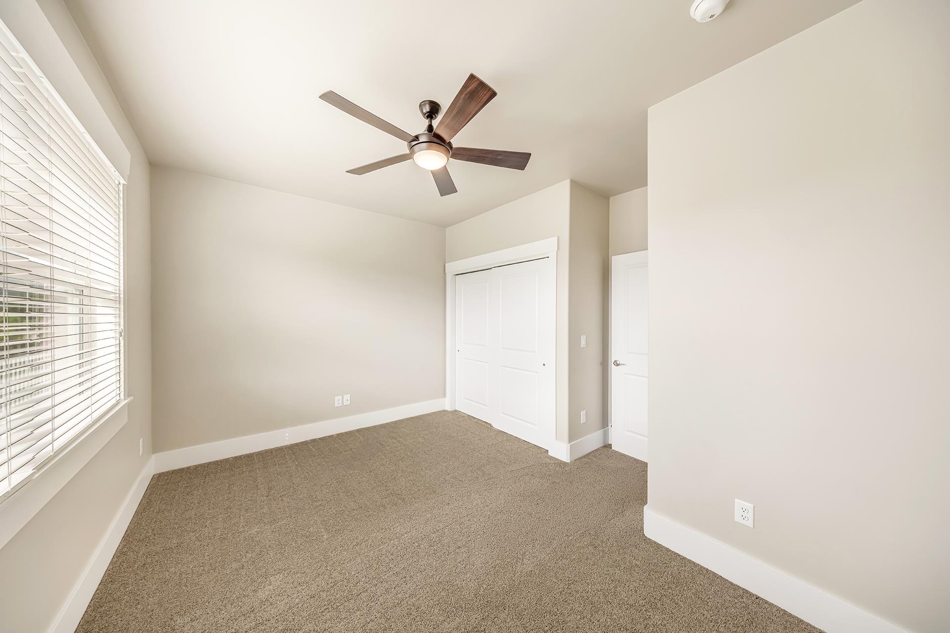 1233 Periwinkle Court