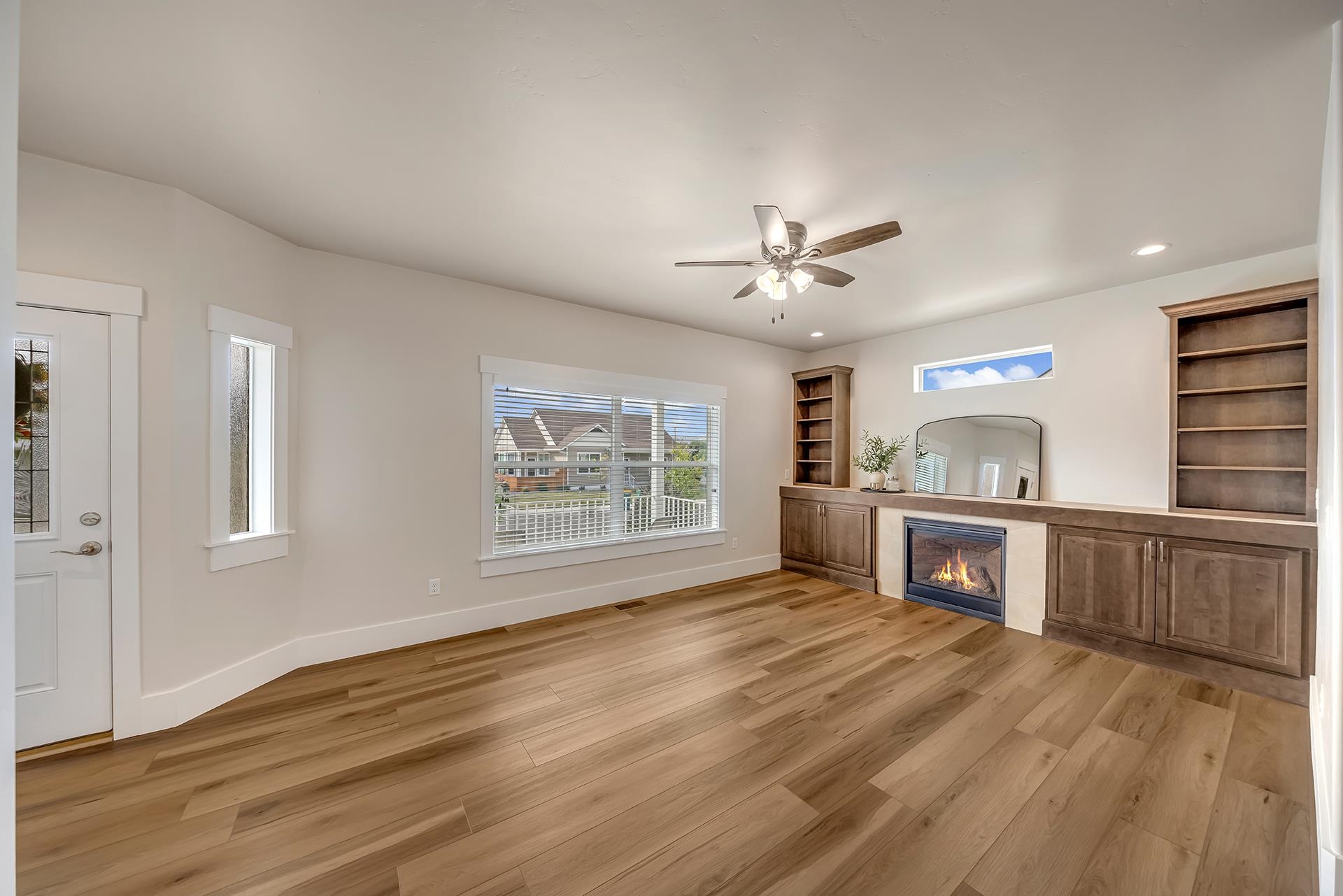 1233 Periwinkle Court
