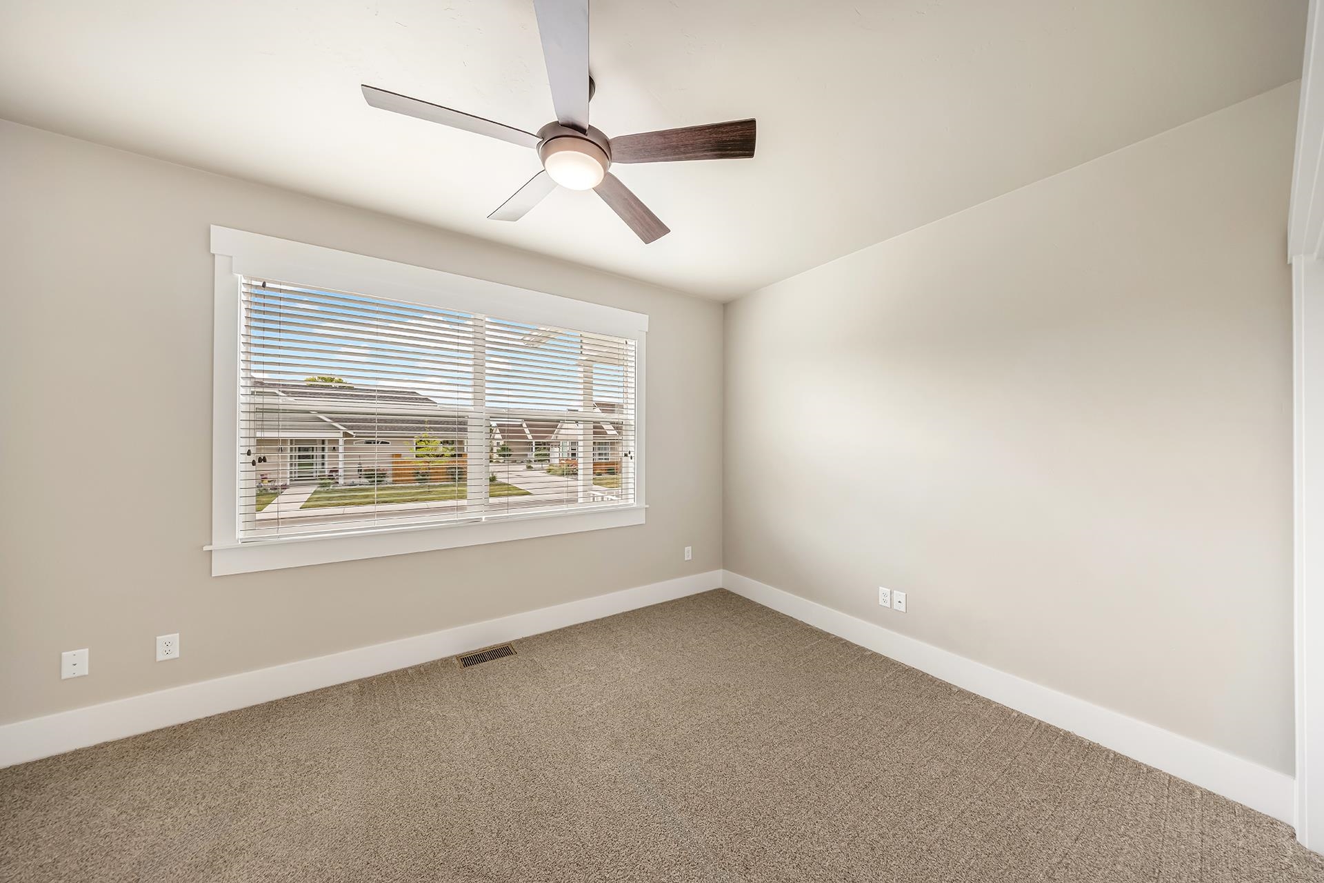 1233 Periwinkle Court