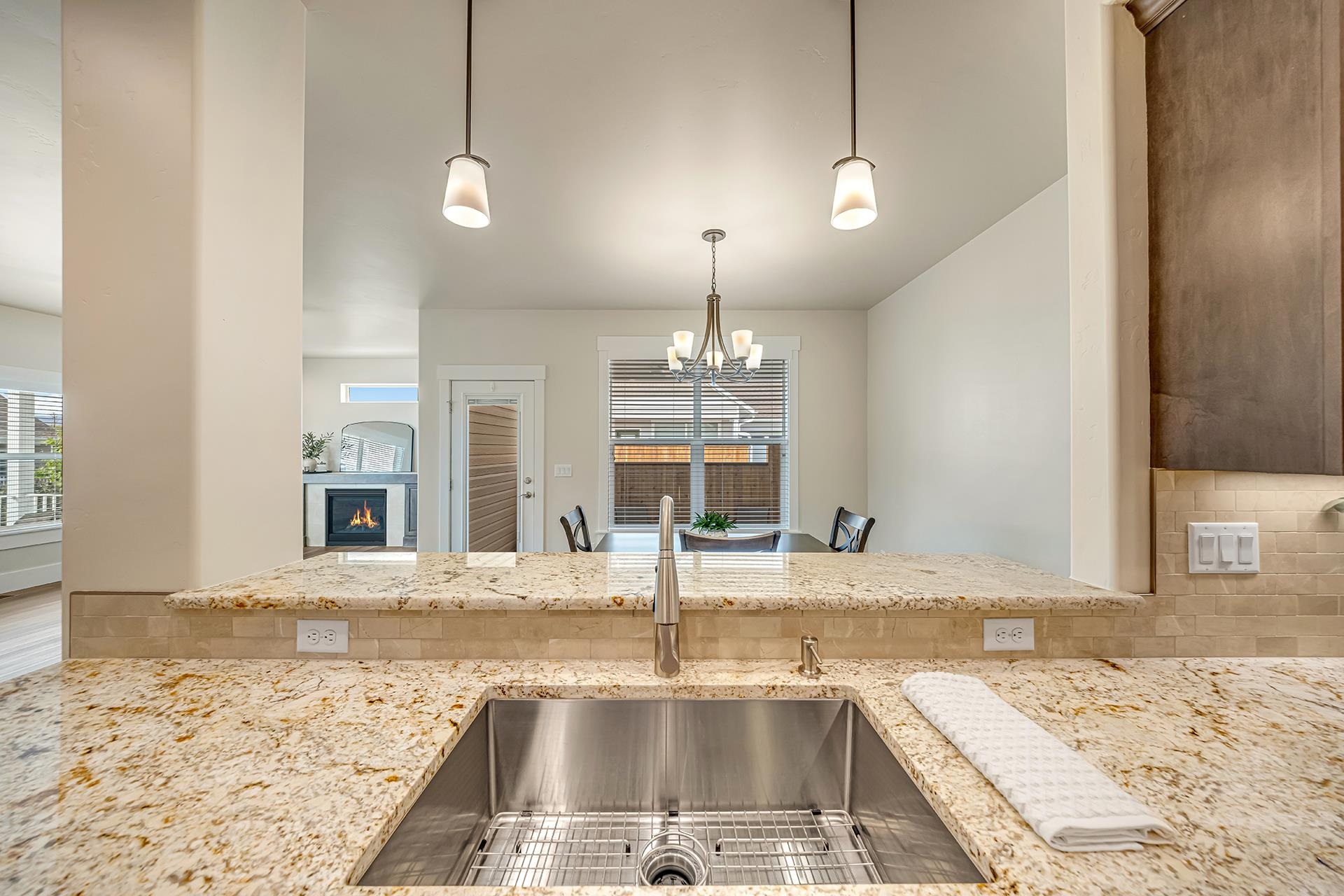 1233 Periwinkle Court