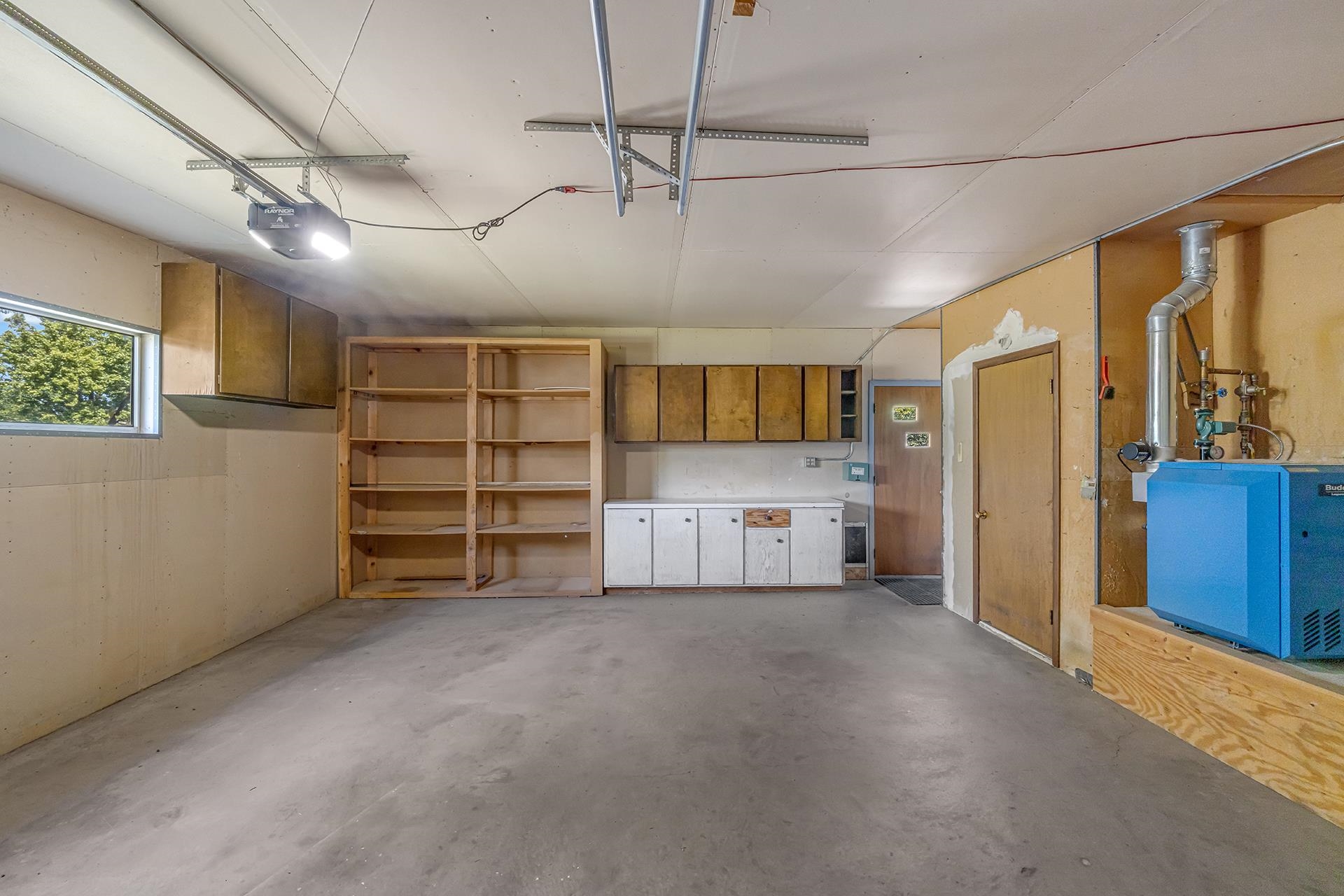 2252 Tiffany Drive
